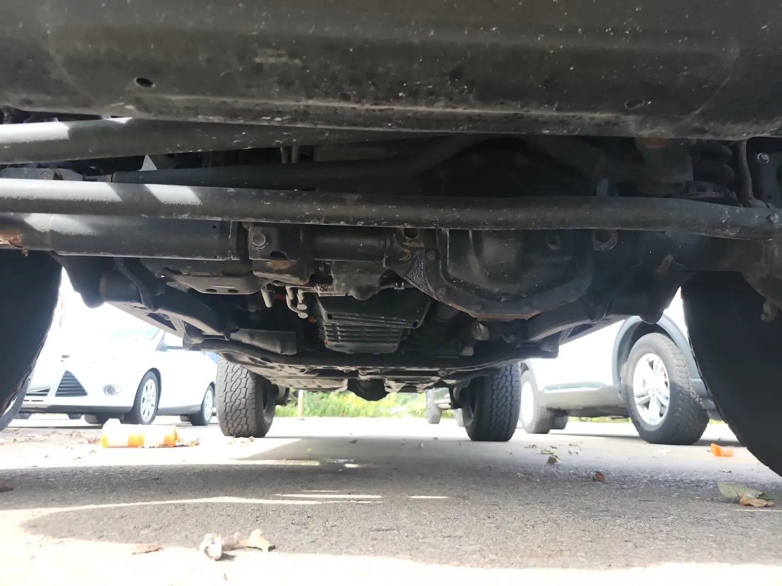 Undercarriage - Front Photo