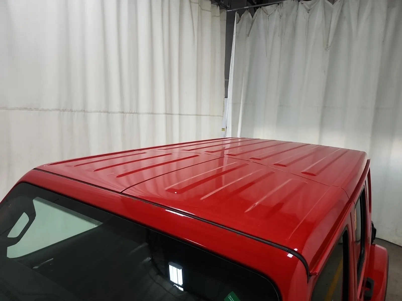 Exterior Roof Photo