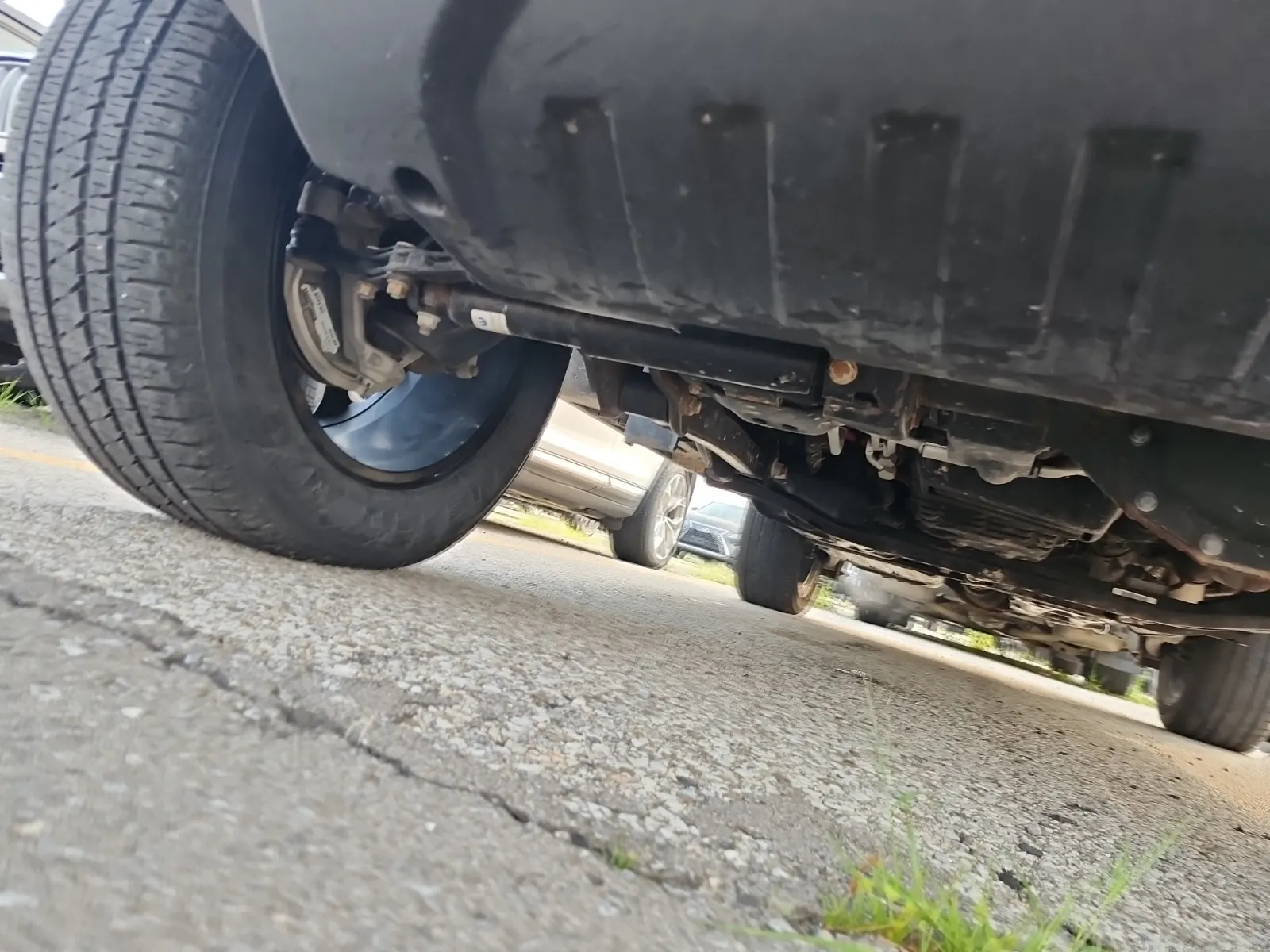Undercarriage - Front Photo
