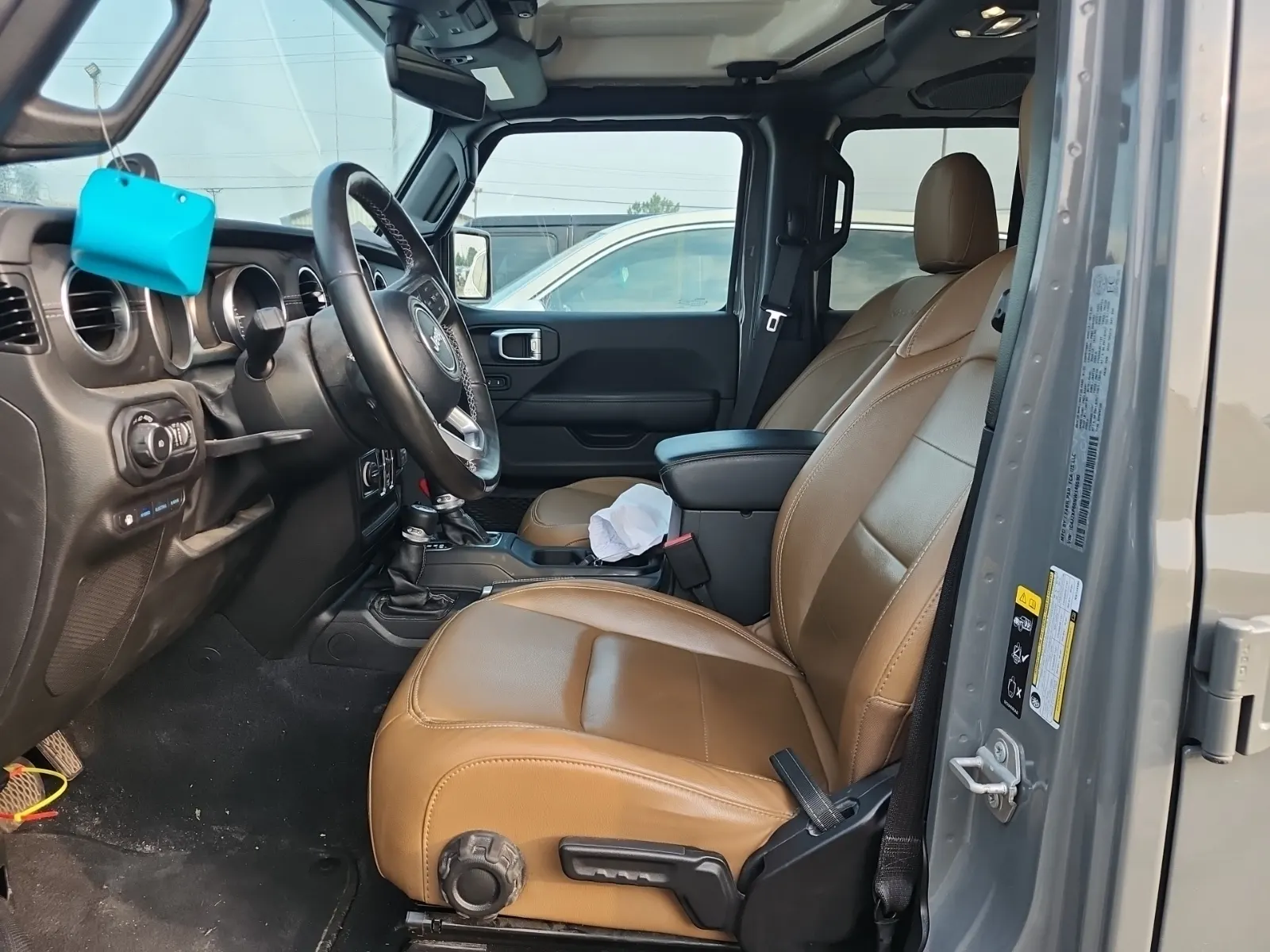 Front Interior Photo