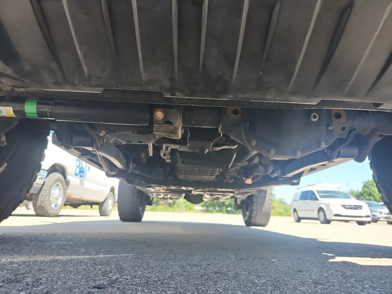 Undercarriage - Front Photo