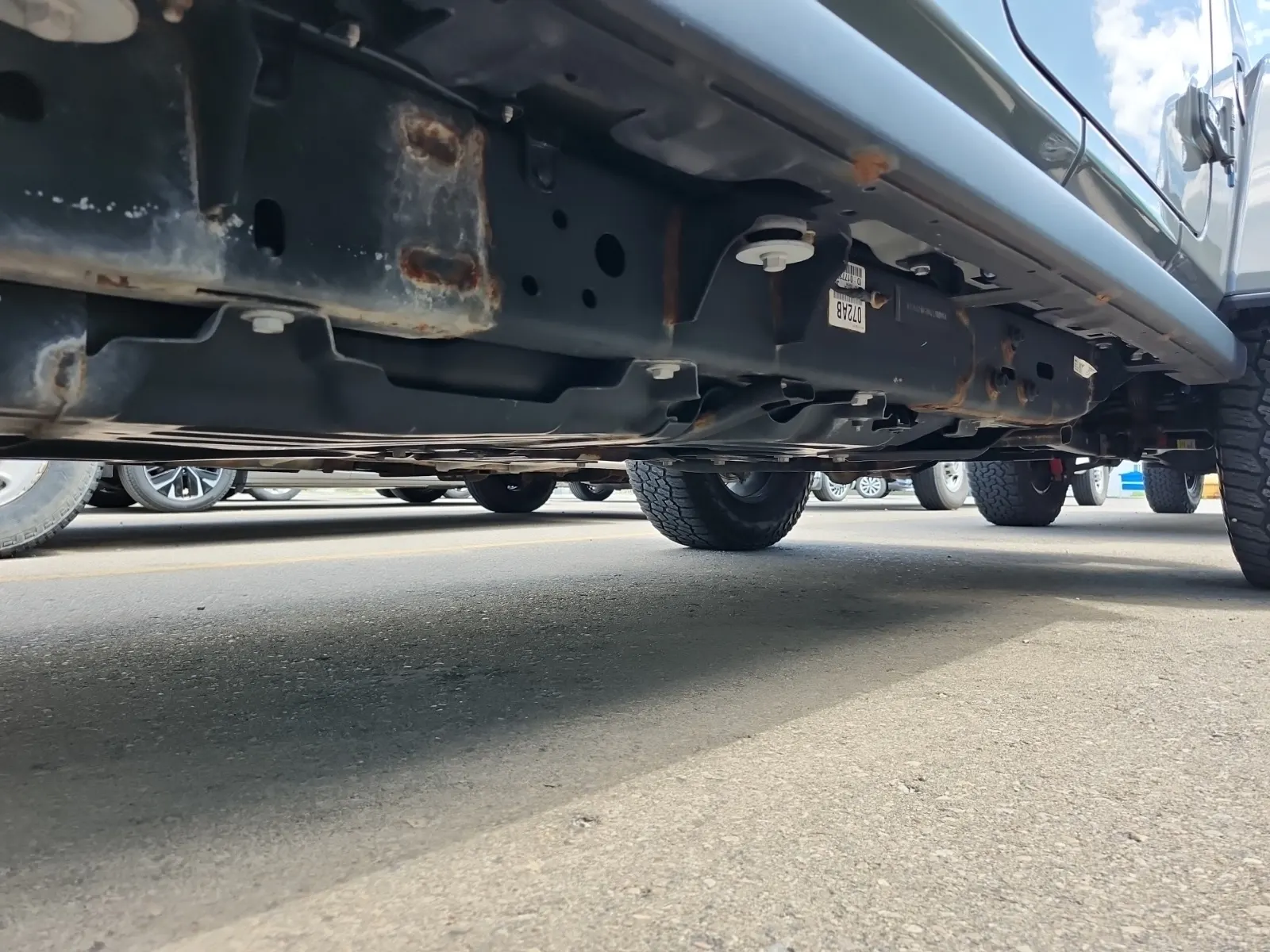 Undercarriage - Passenger Photo