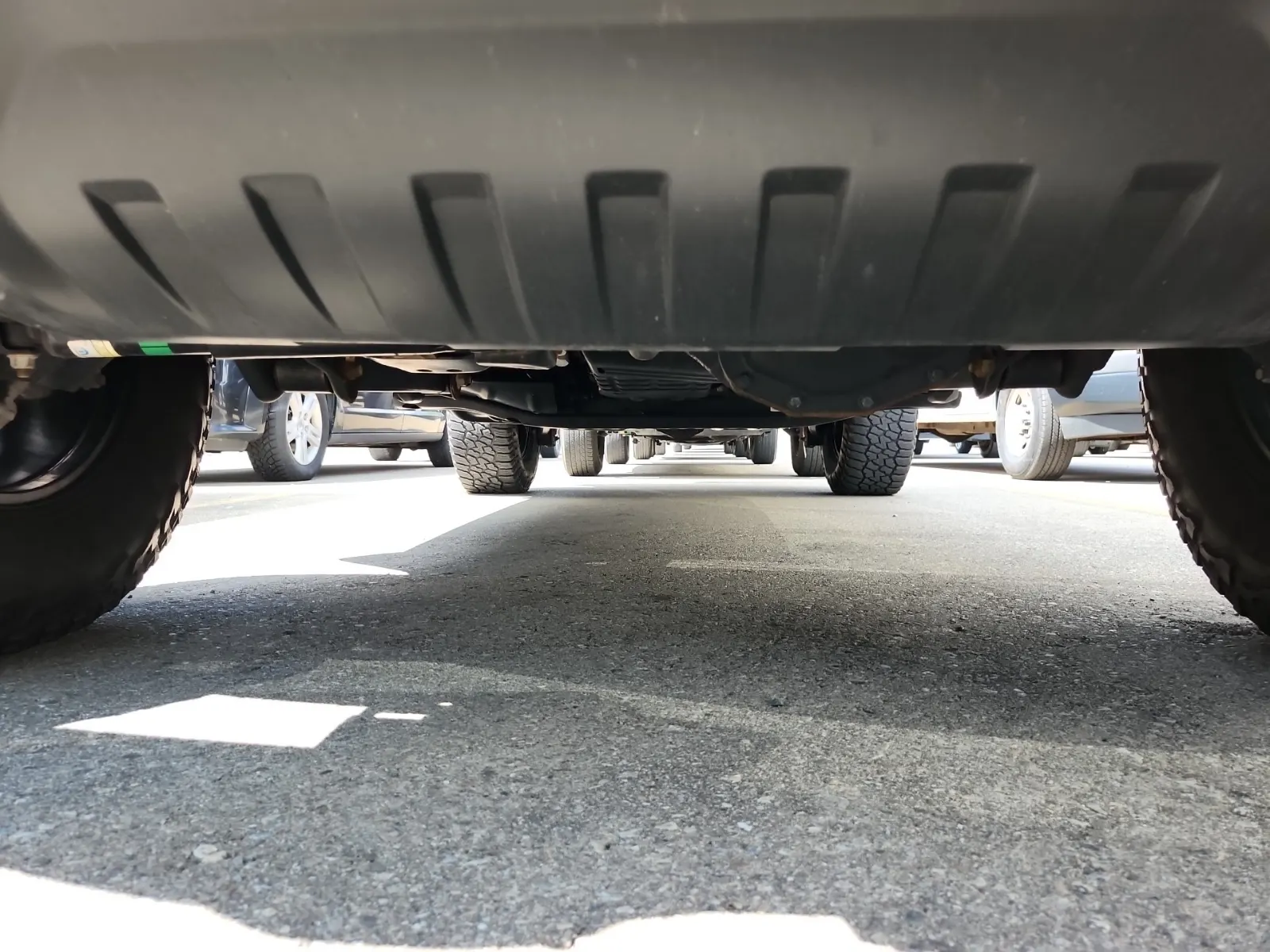 Undercarriage - Front Photo