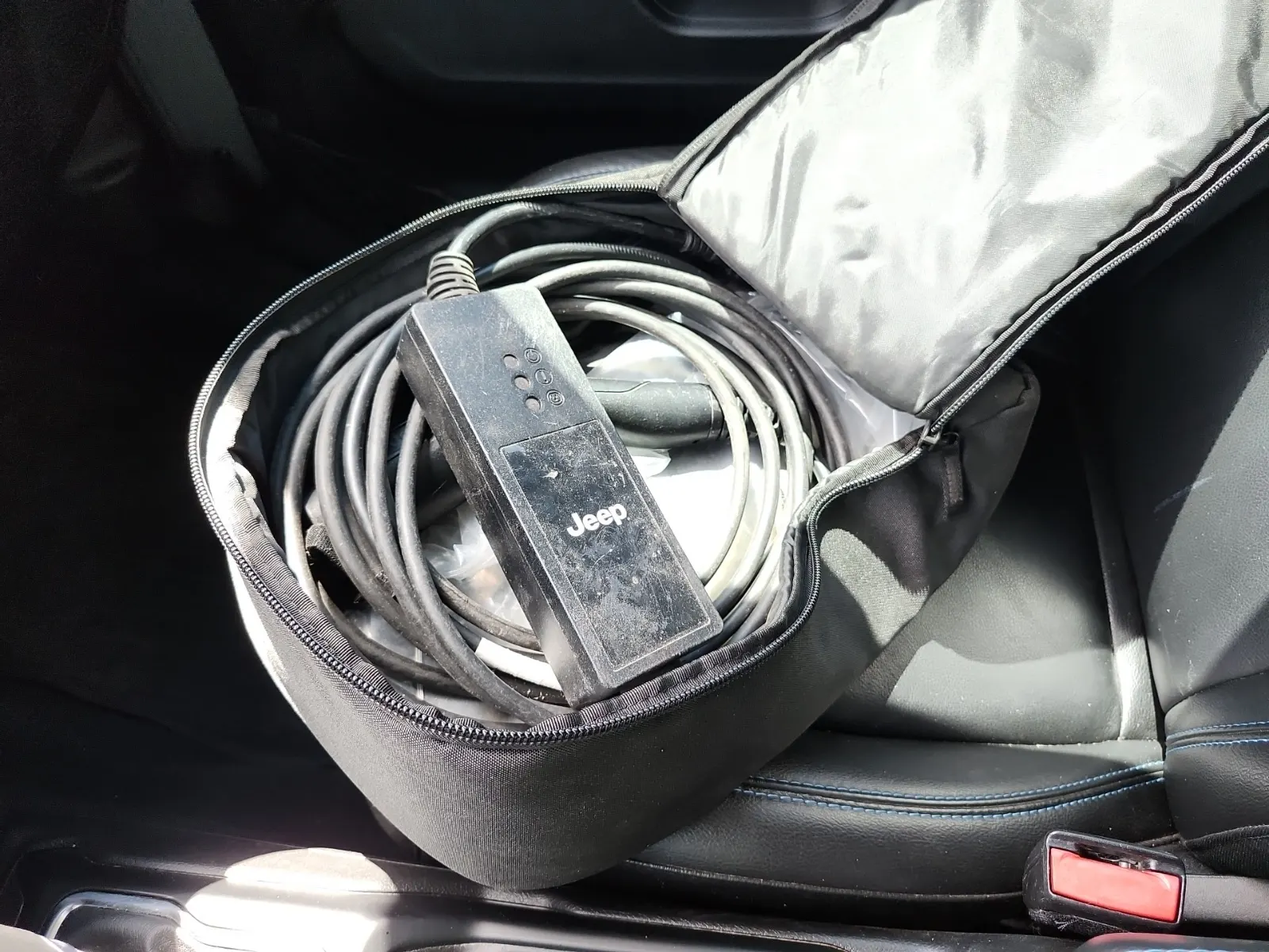 Charging Cable Photo