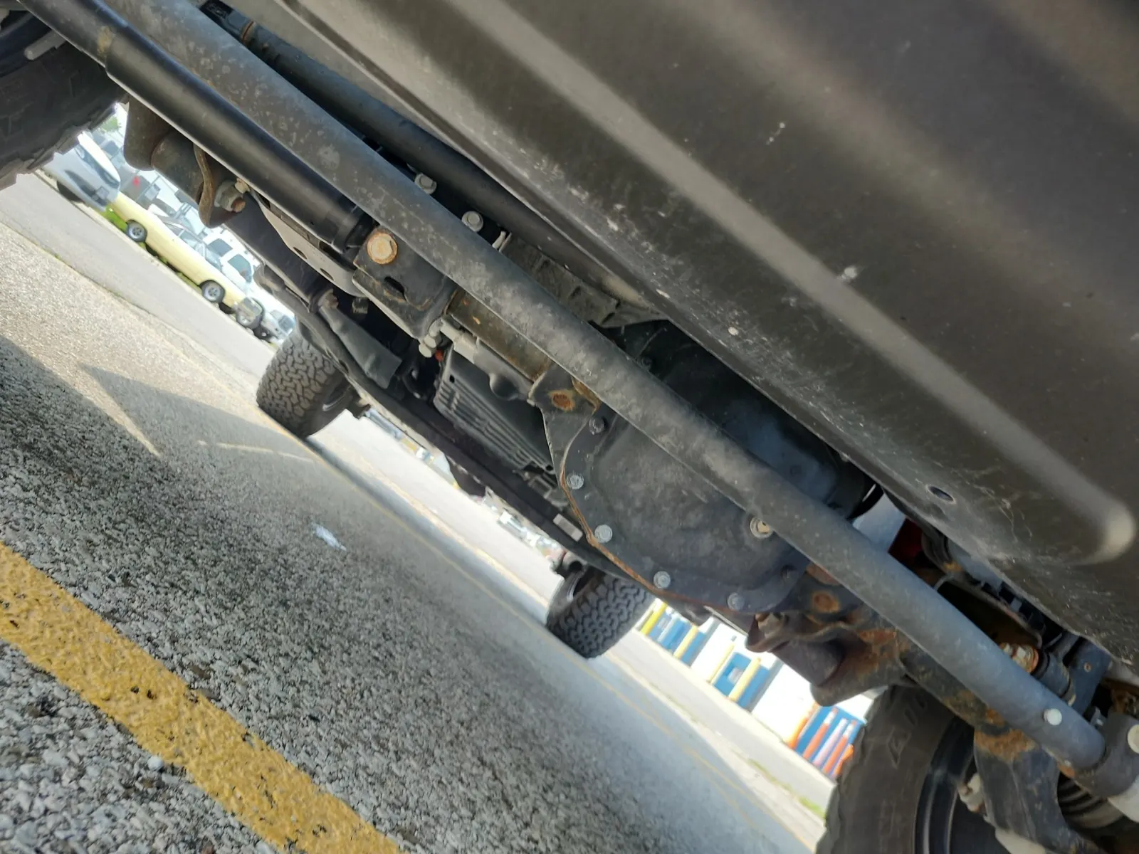 Undercarriage - Front Photo