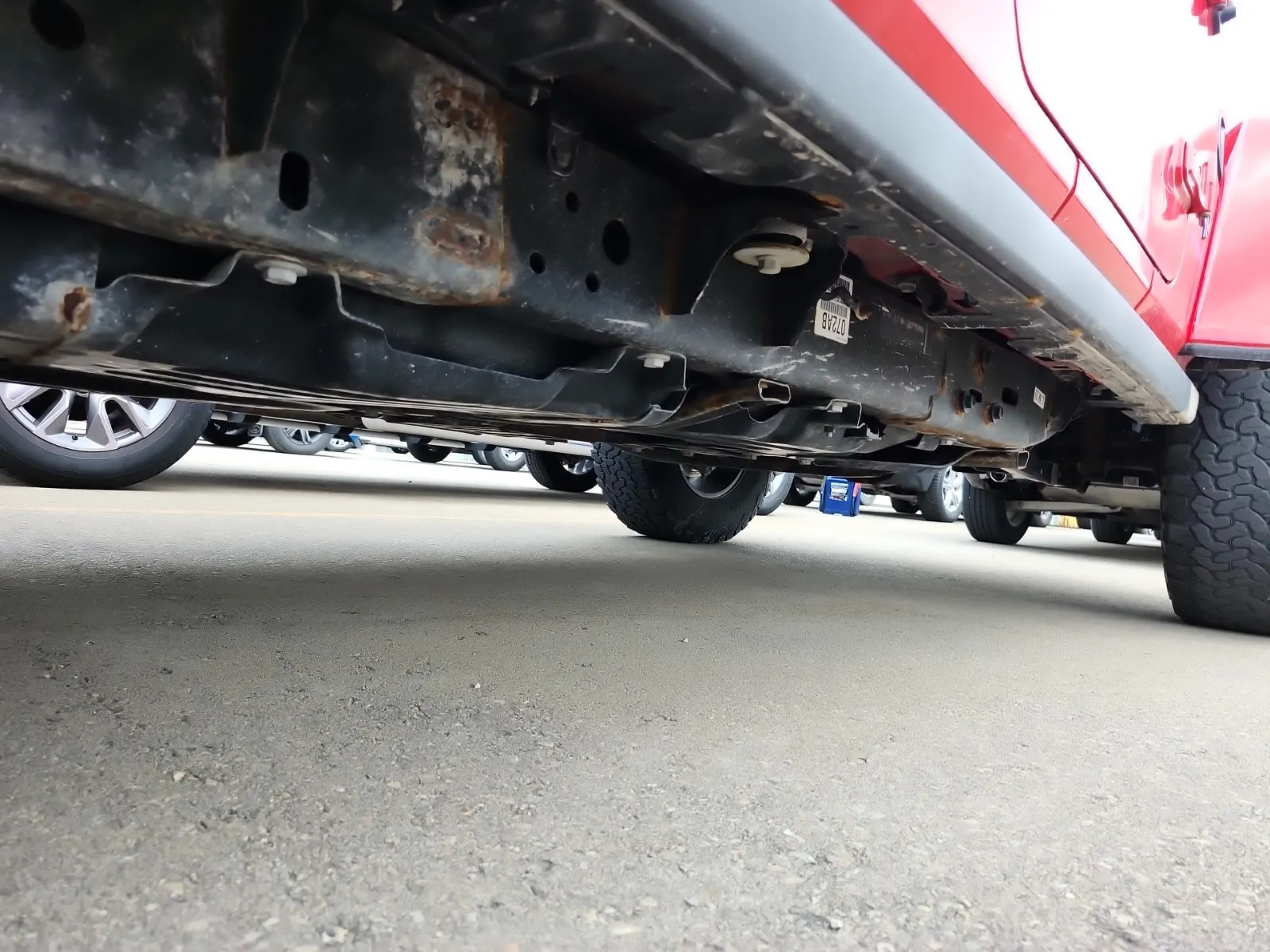 Undercarriage - Passenger Photo