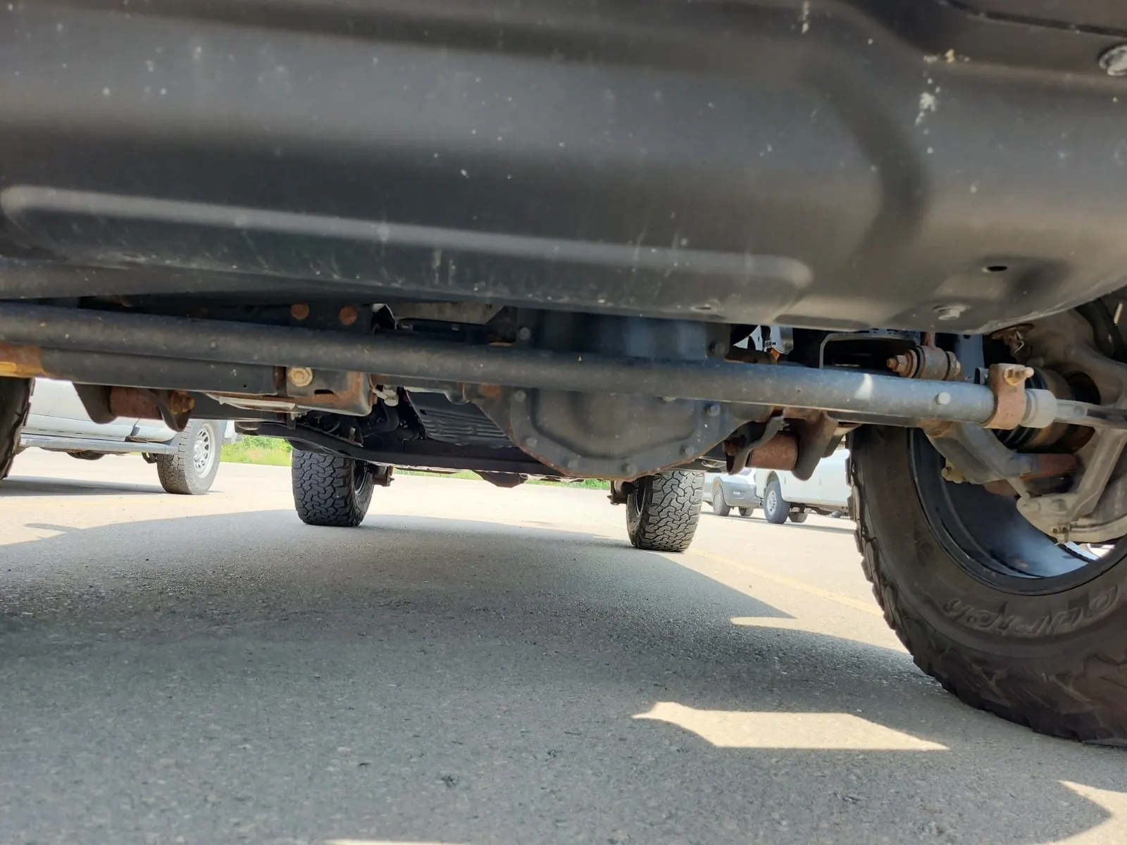 Undercarriage - Front Photo