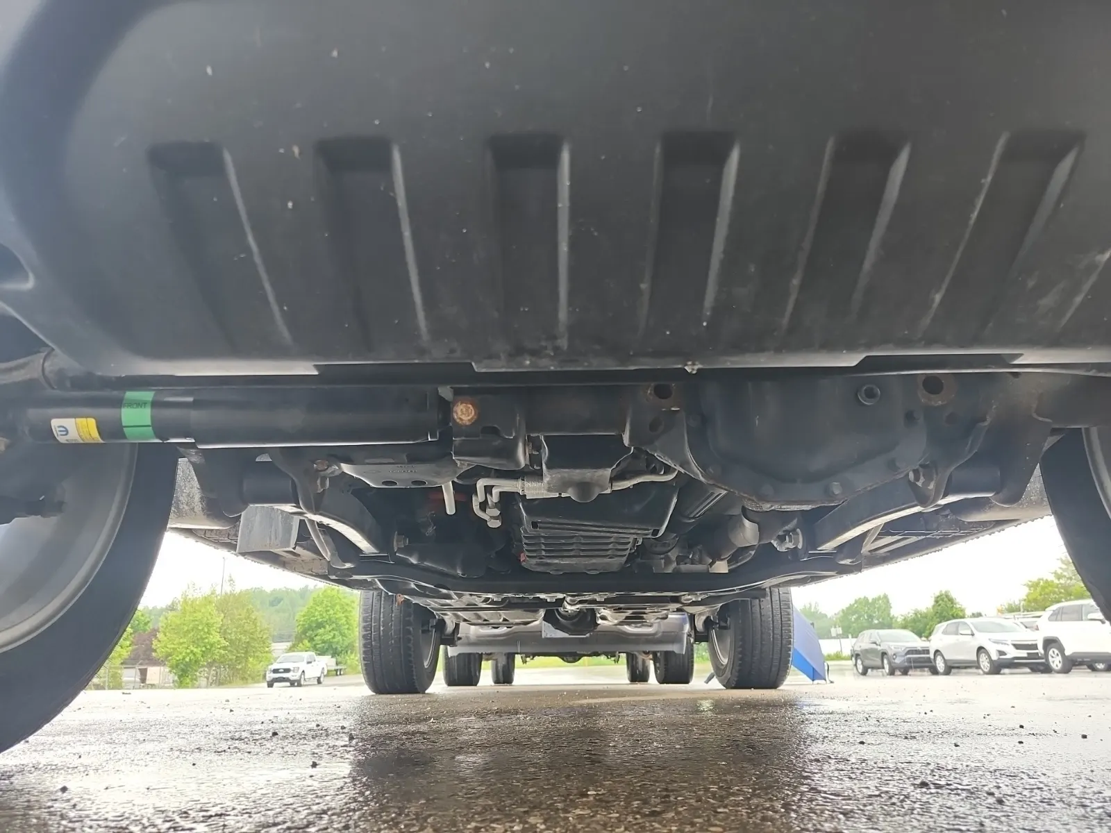 Undercarriage - Front Photo