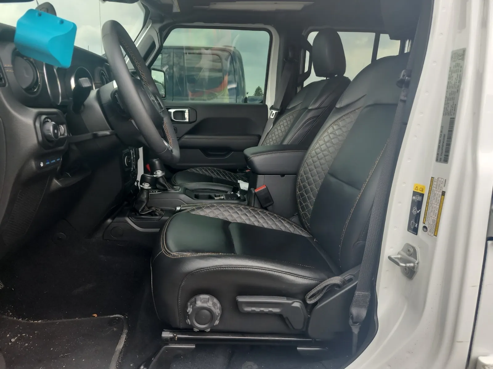 Front Interior Photo
