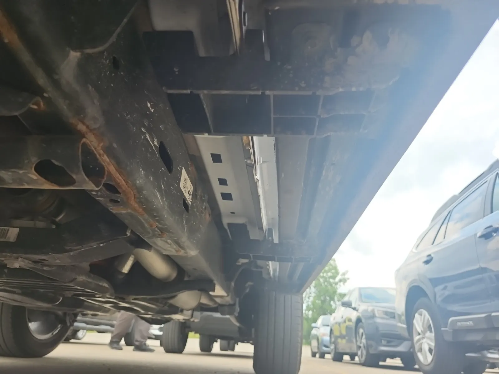 Undercarriage - Driver Photo