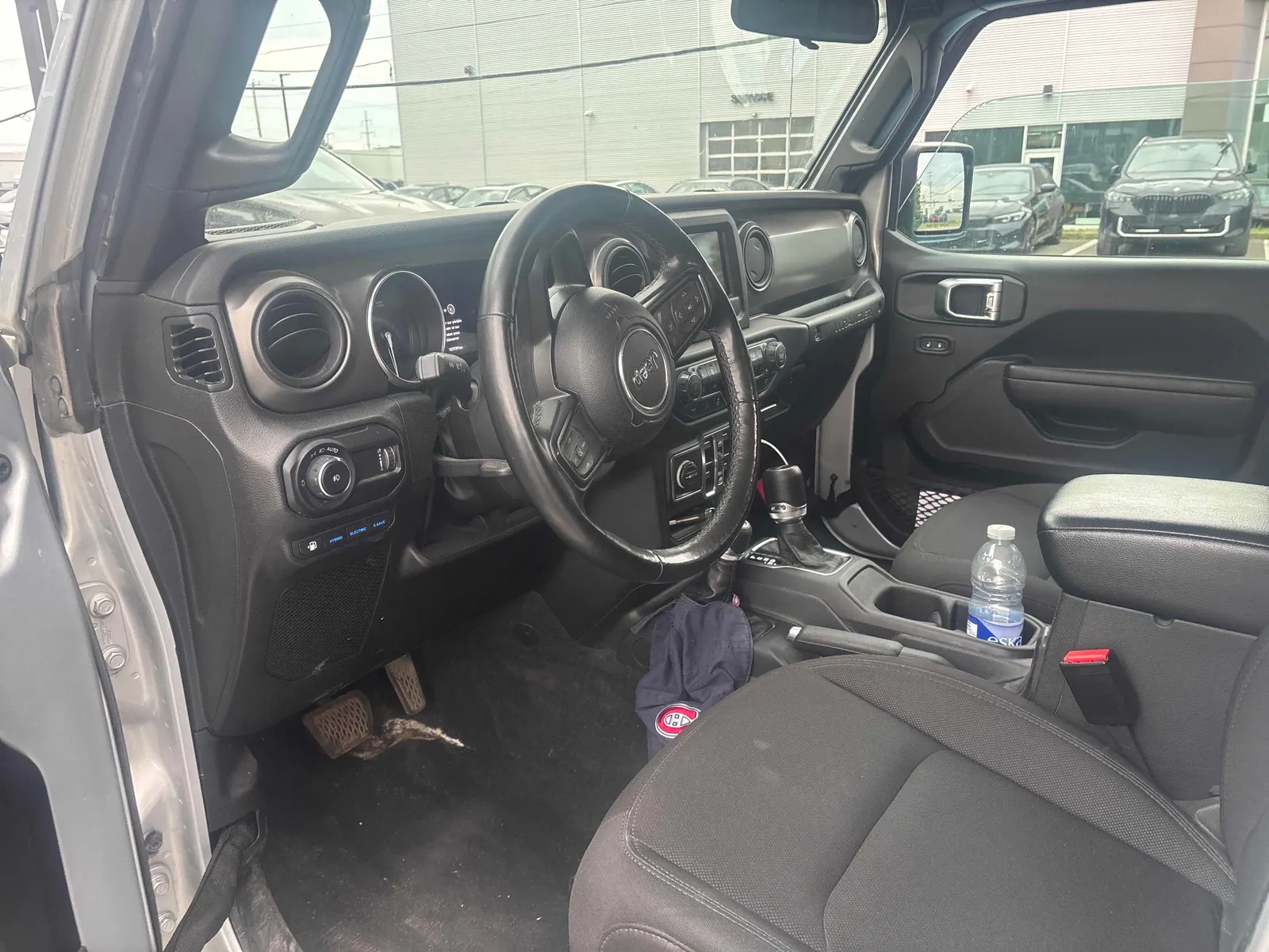 Interior driver side