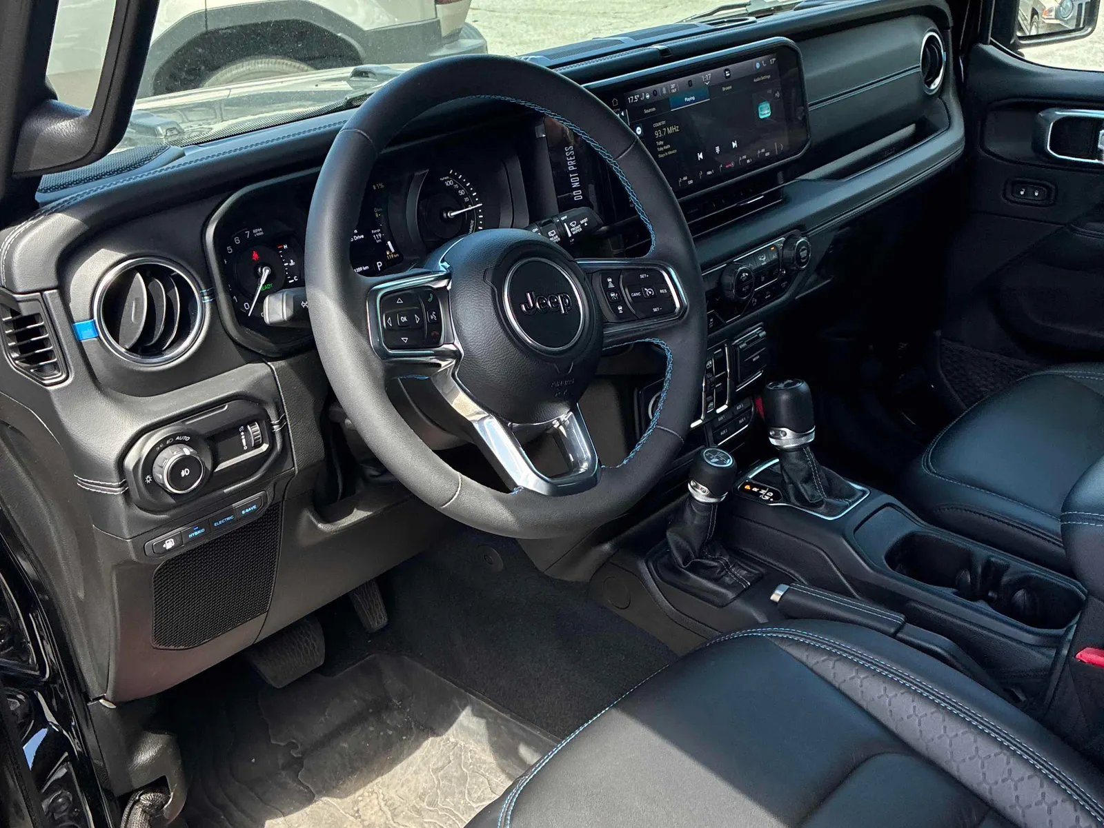 Interior driver side