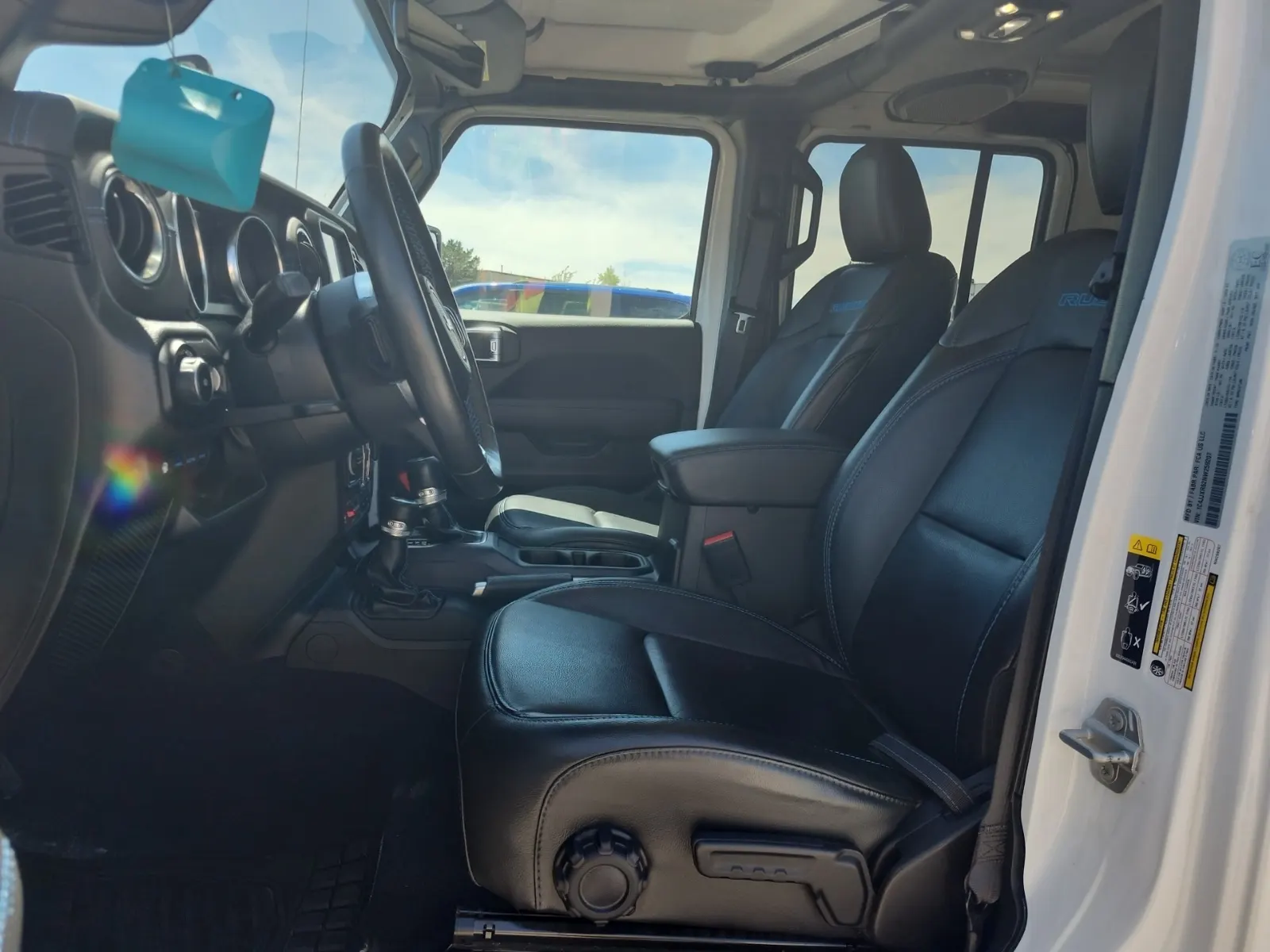 Front Interior Photo