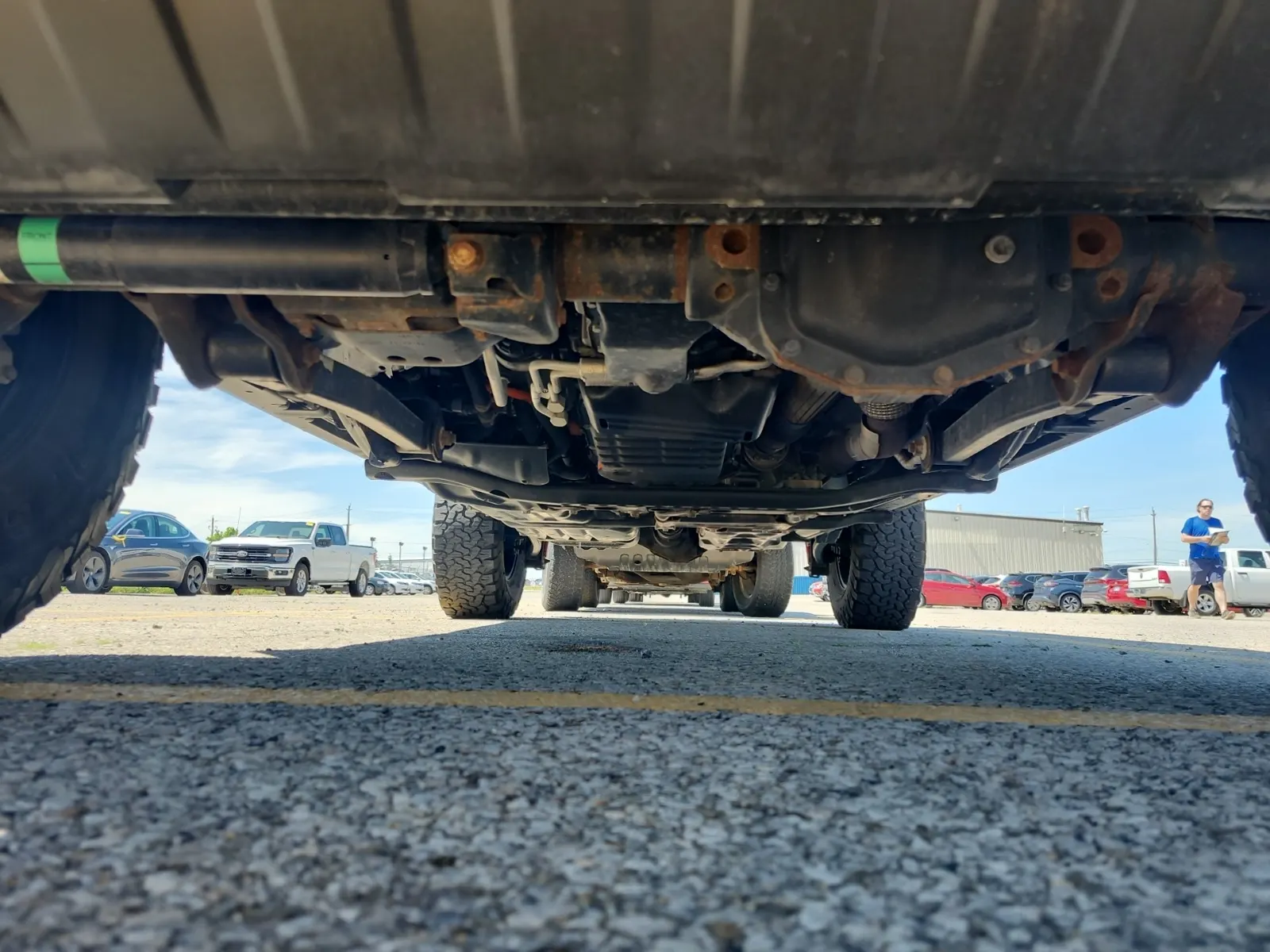 Undercarriage - Front Photo