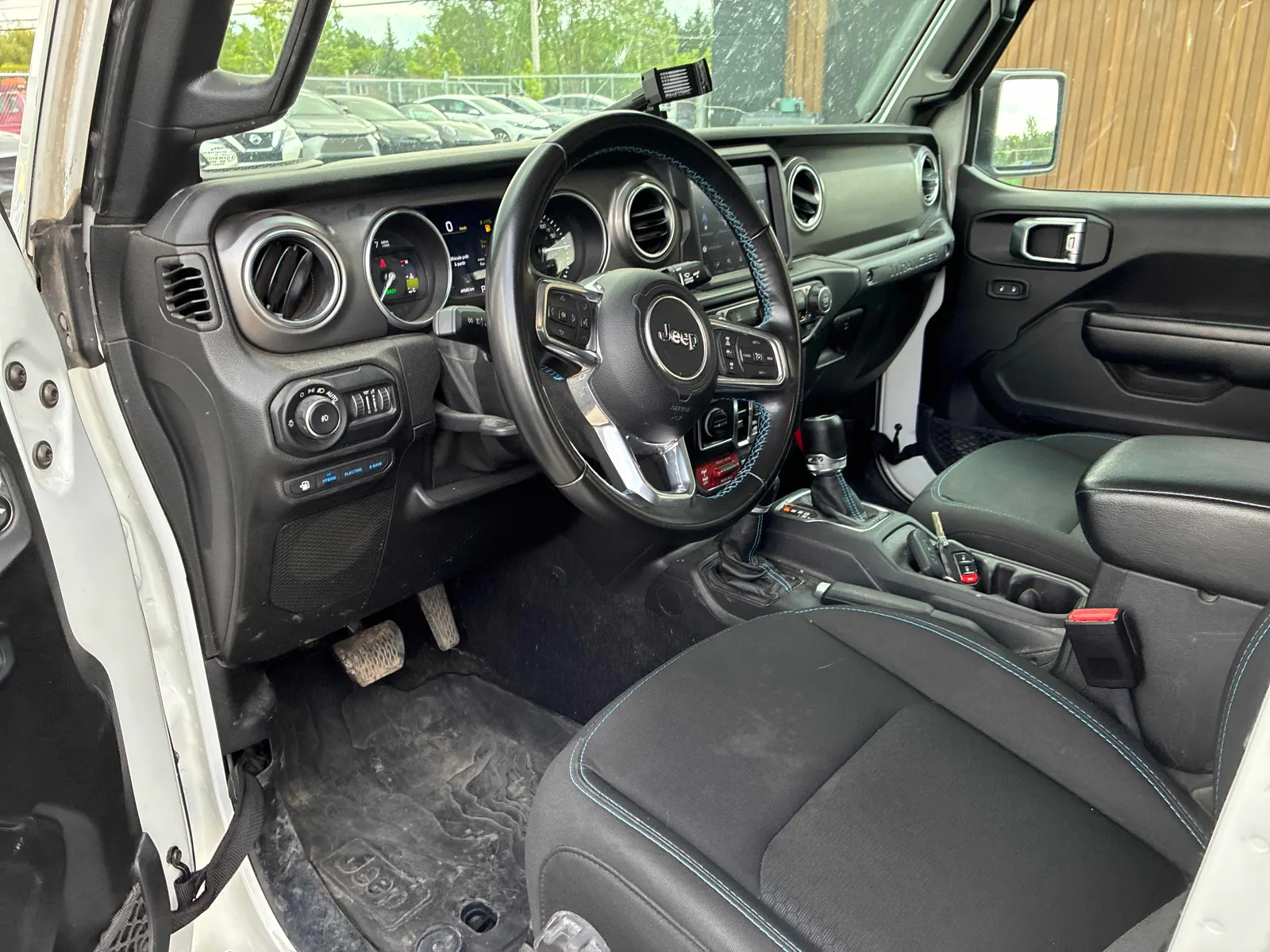Interior driver side