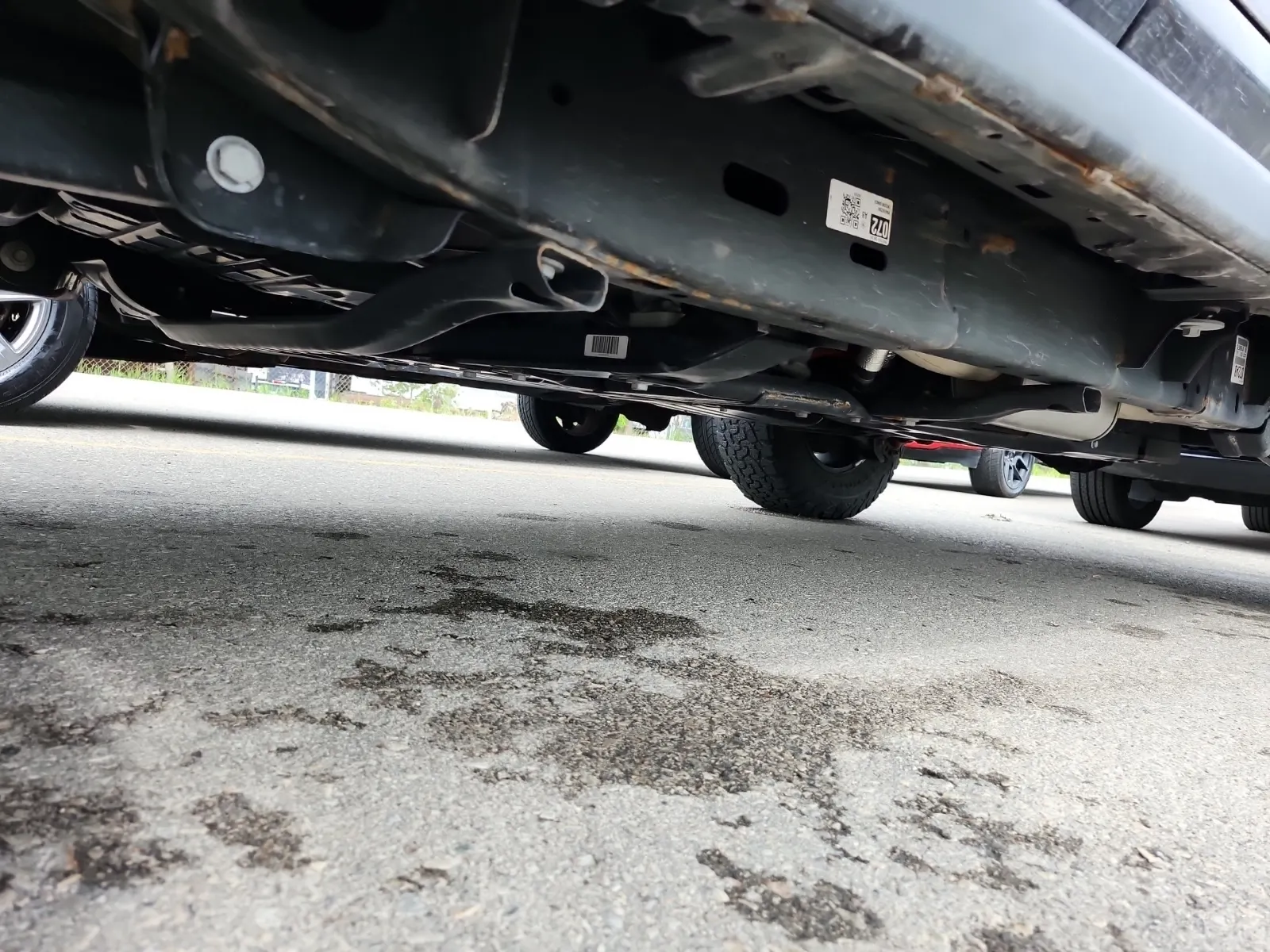 Undercarriage - Driver Photo