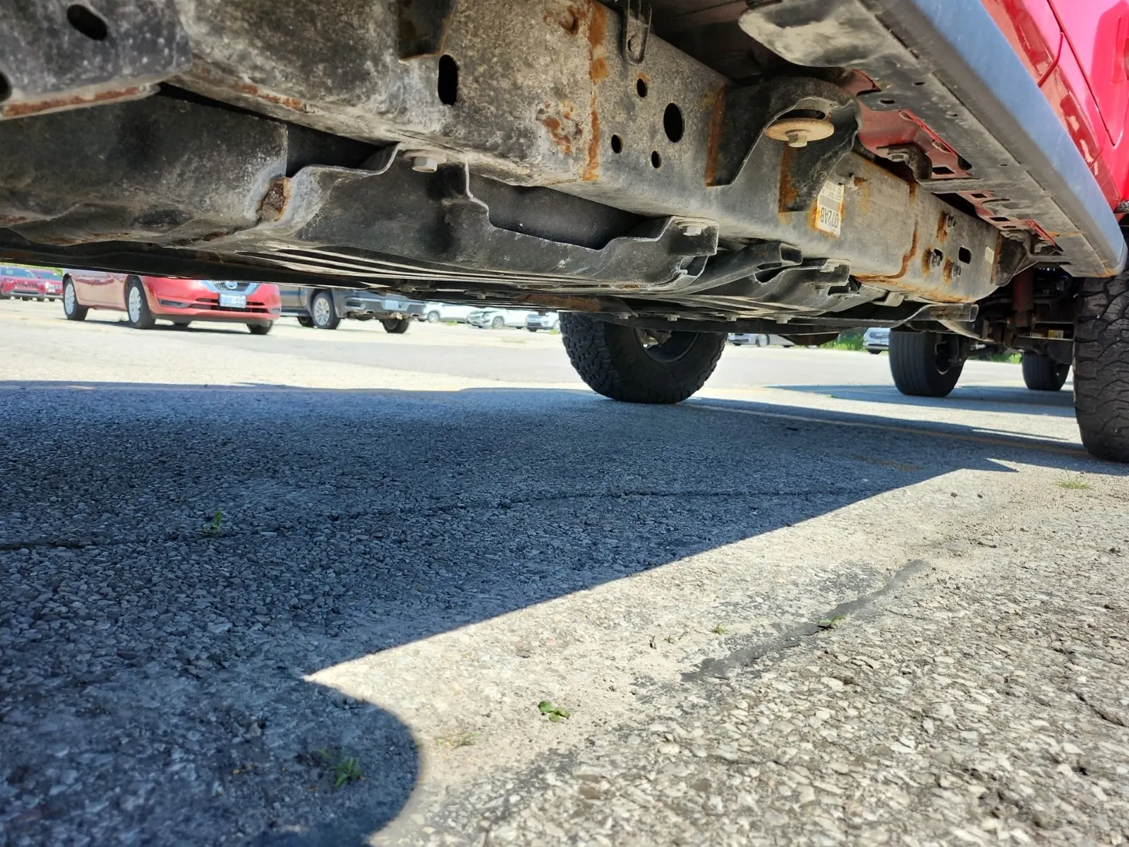 Undercarriage - Passenger Photo