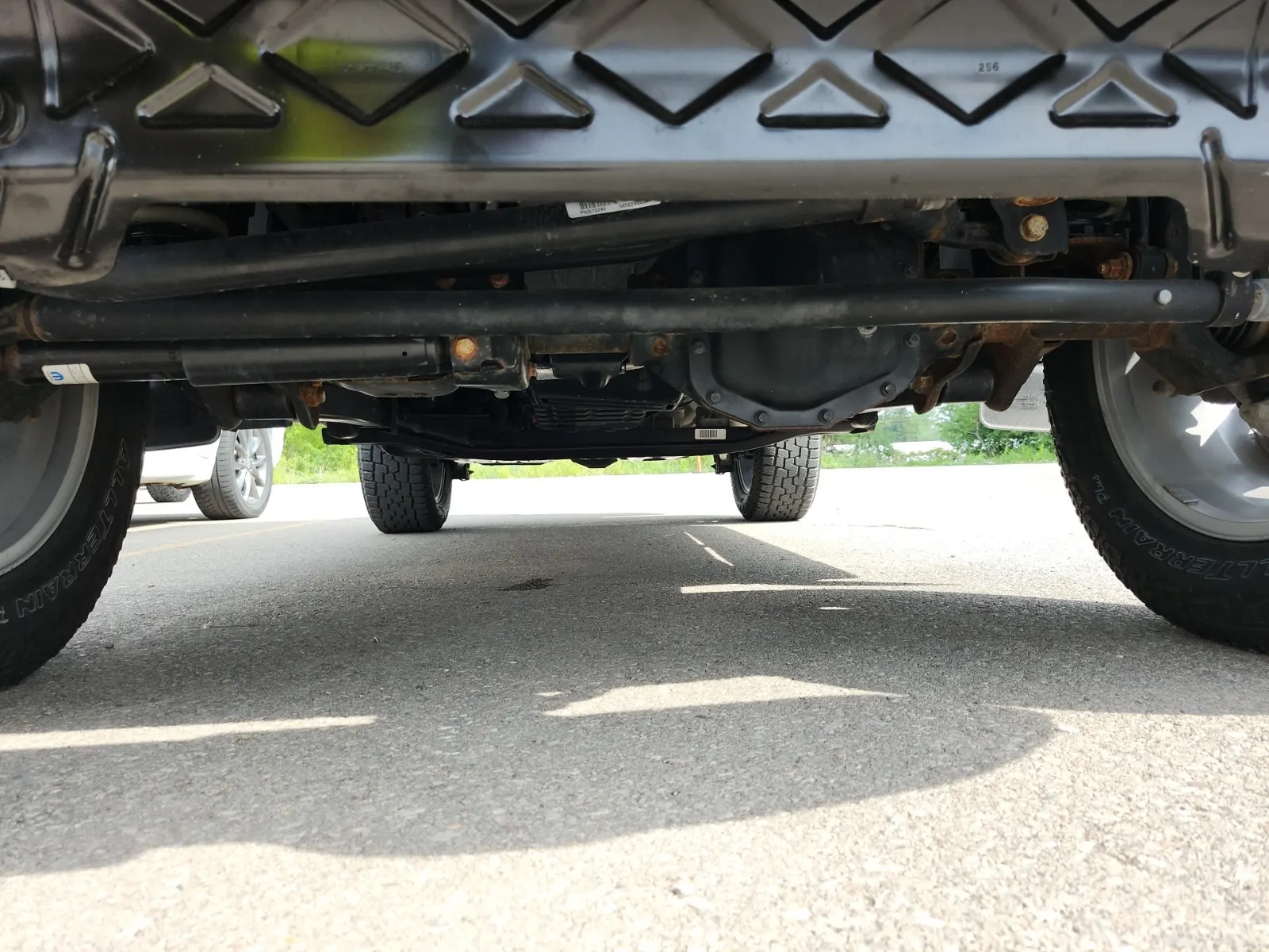 Undercarriage - Front Photo