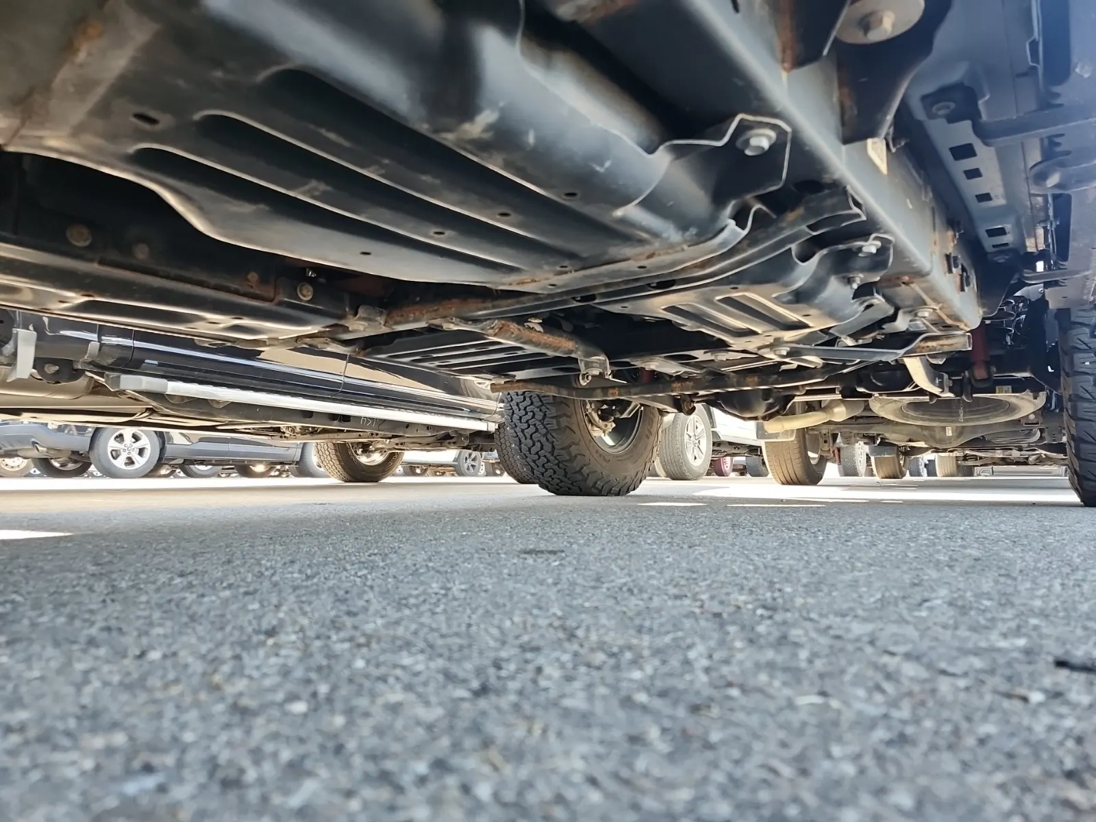 Undercarriage - Passenger Photo