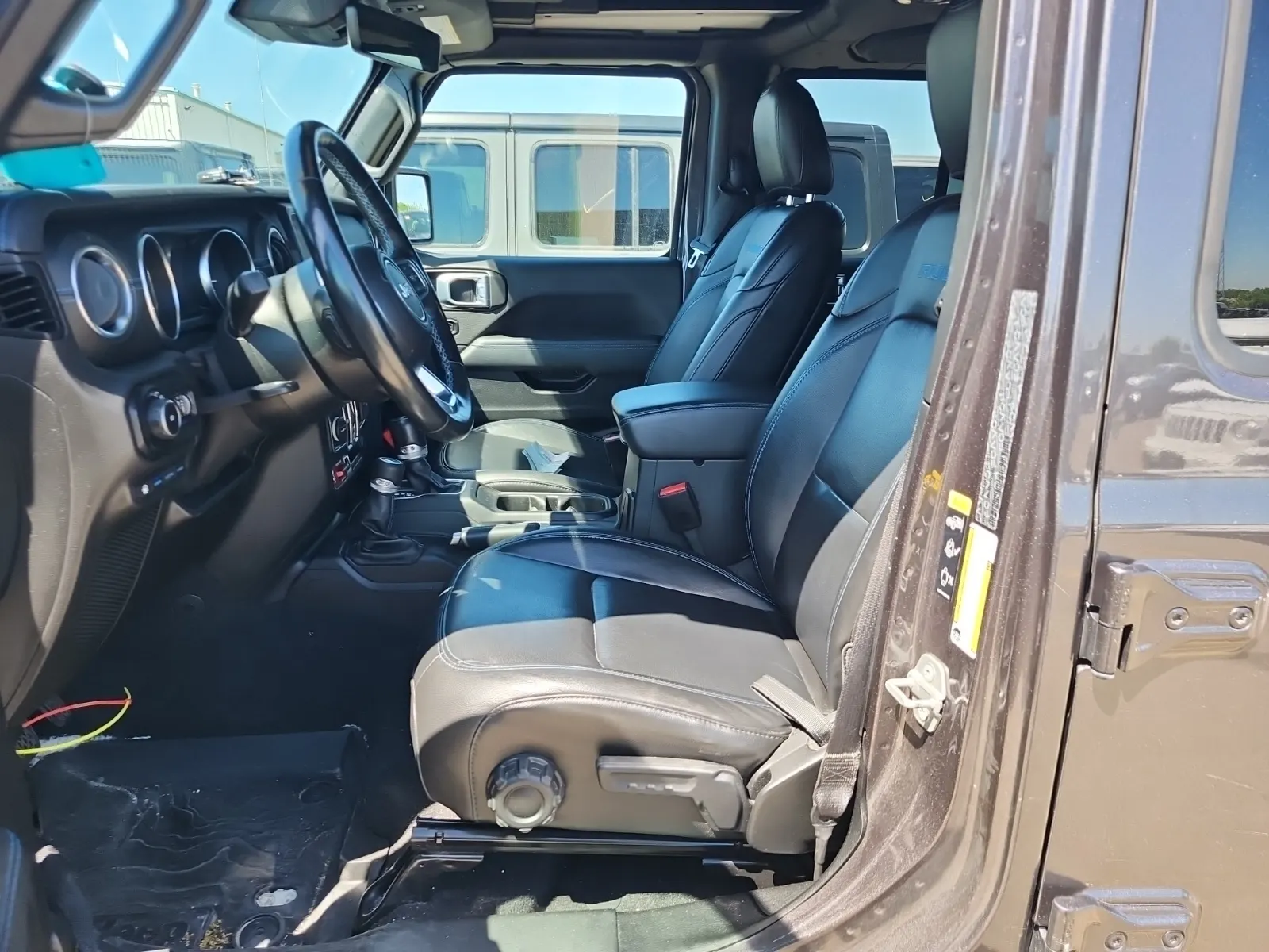 Front Interior Photo