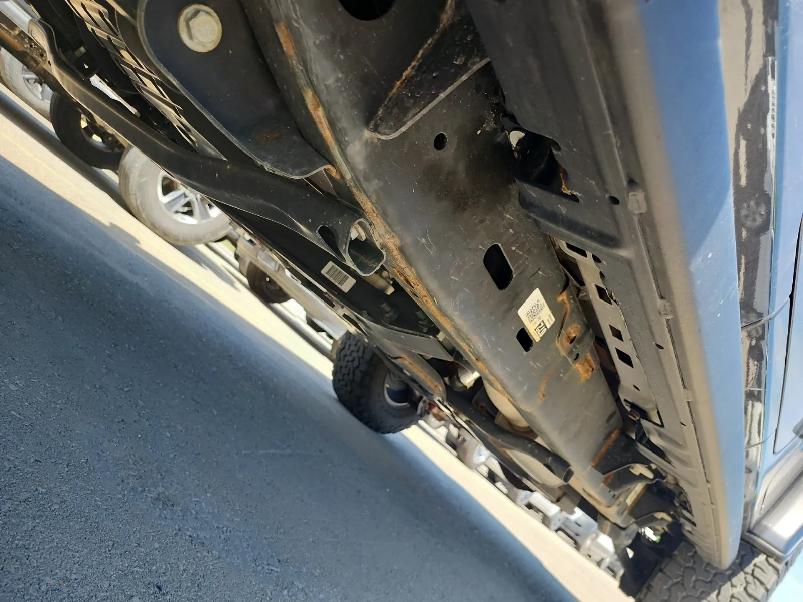 Undercarriage - Driver Photo