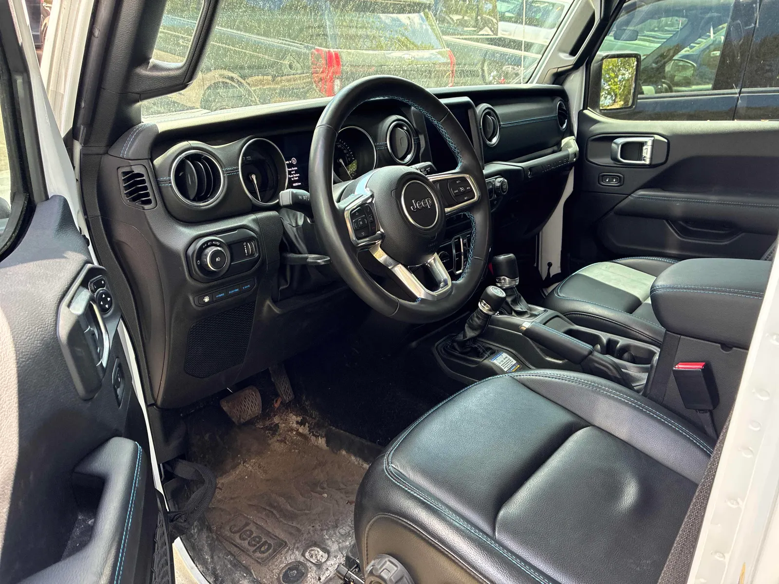 Interior driver side