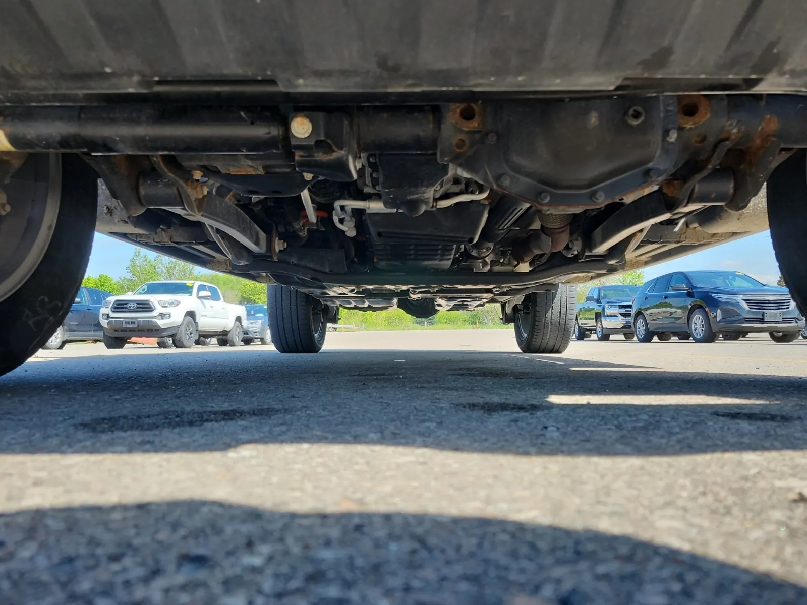 Undercarriage - Front Photo