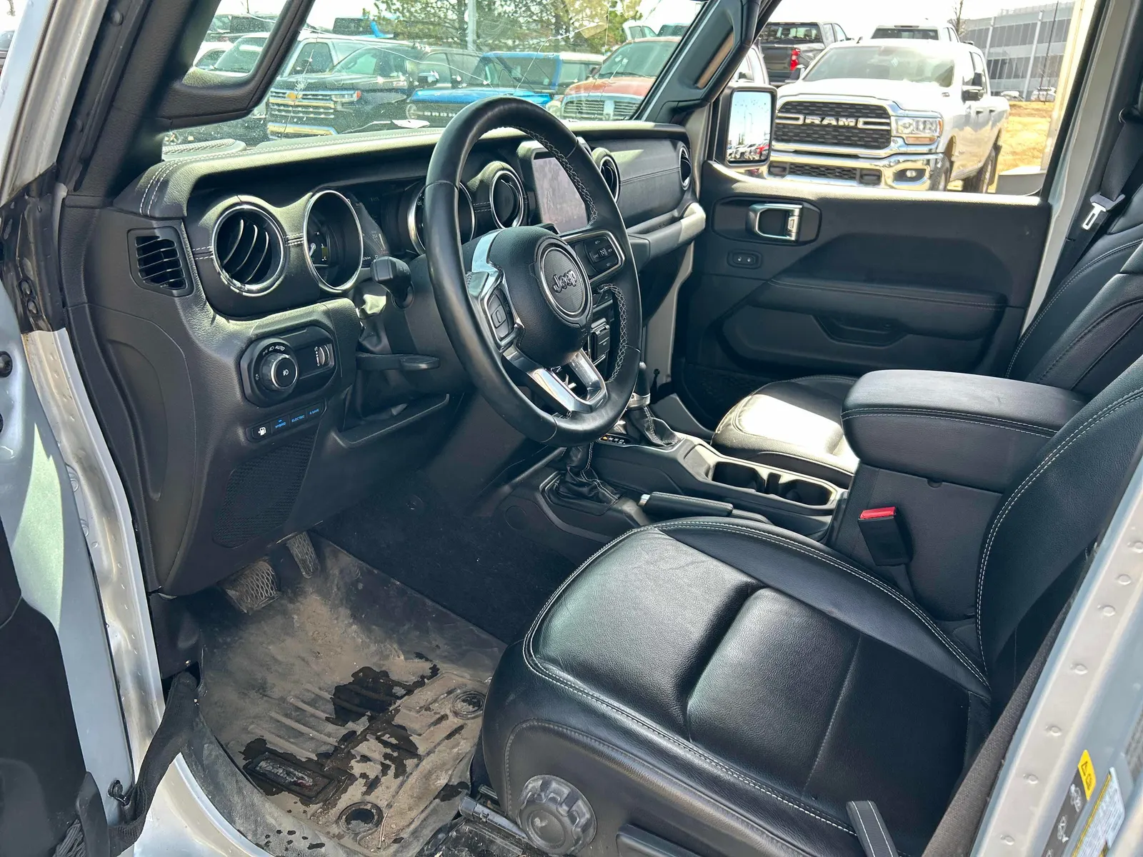 Interior driver side