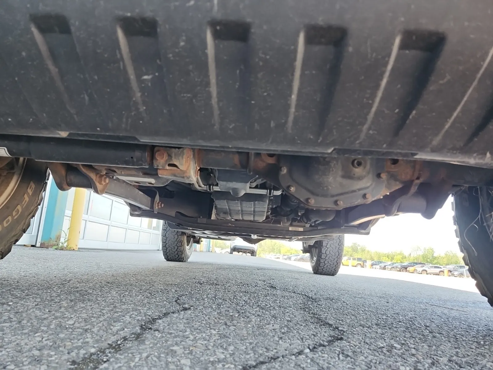 Undercarriage - Front Photo