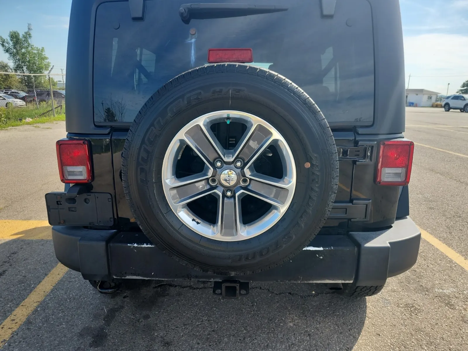 Spare Tire & Wheel Photo