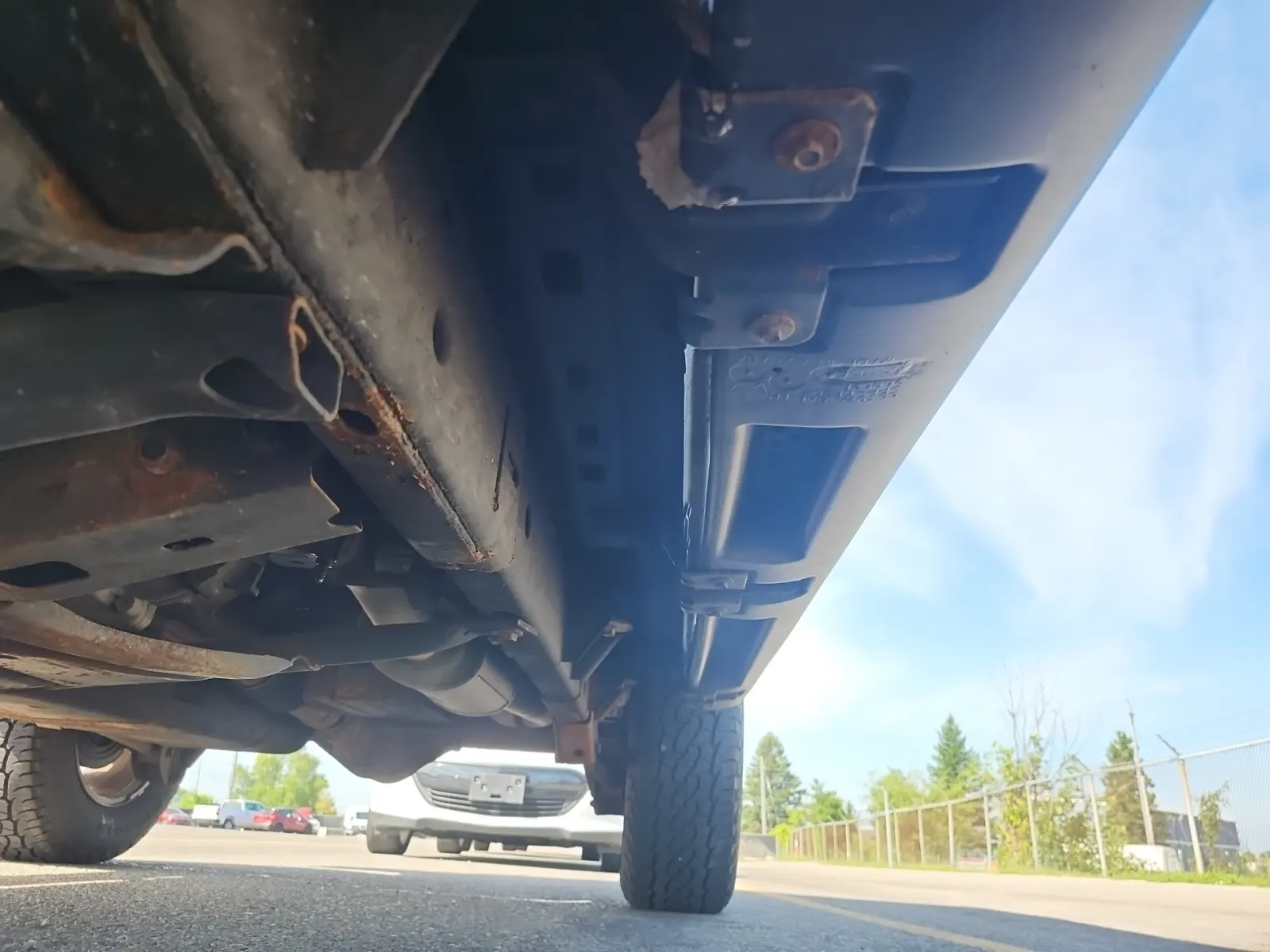 Undercarriage - Driver Photo