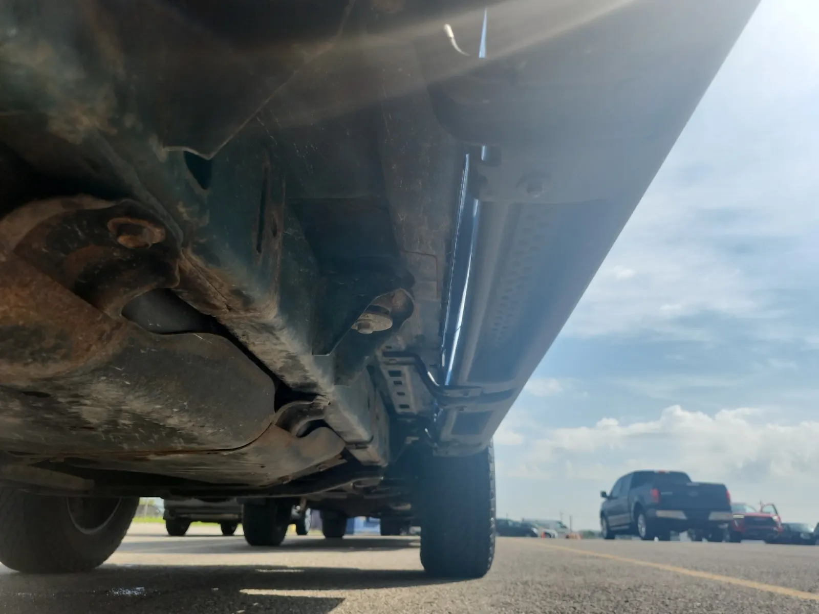 Undercarriage - Passenger Photo