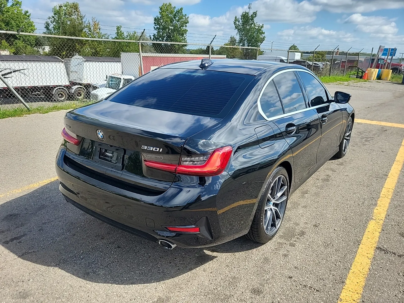 Passenger Rear 3/4 Photo