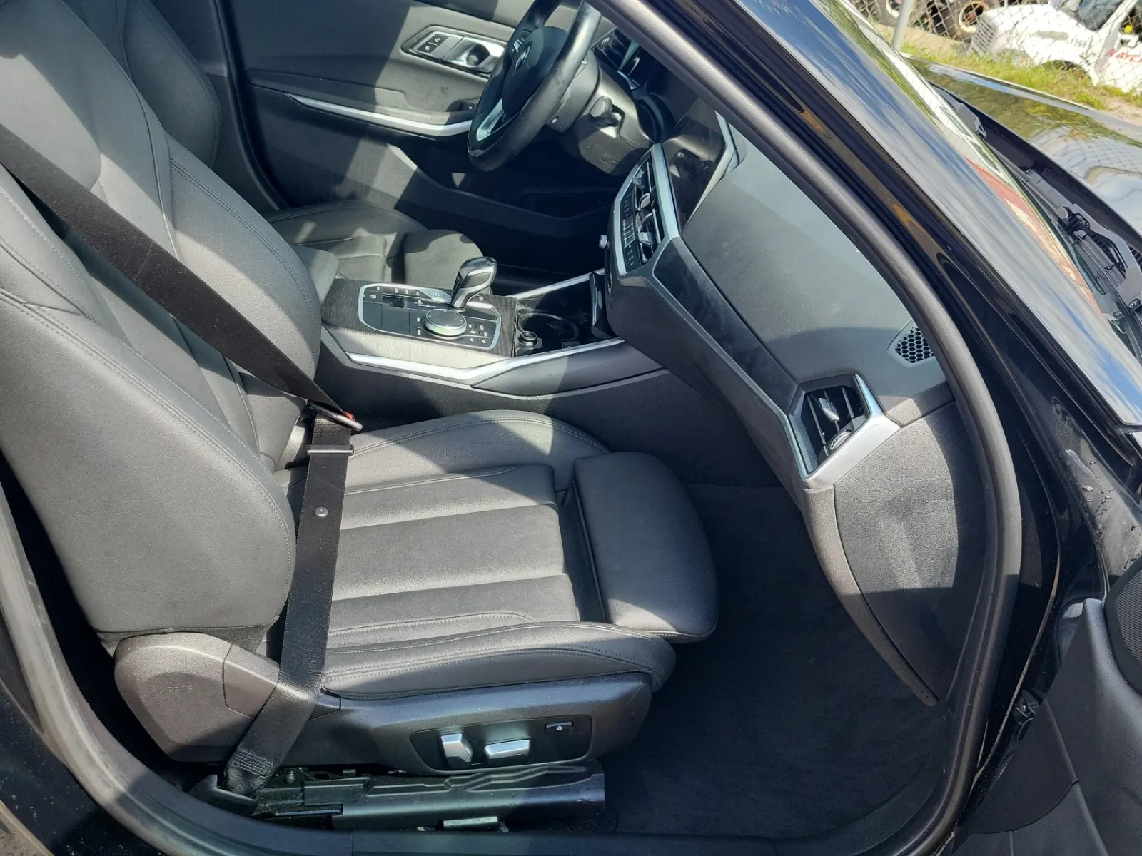 Right Side Interior Photo