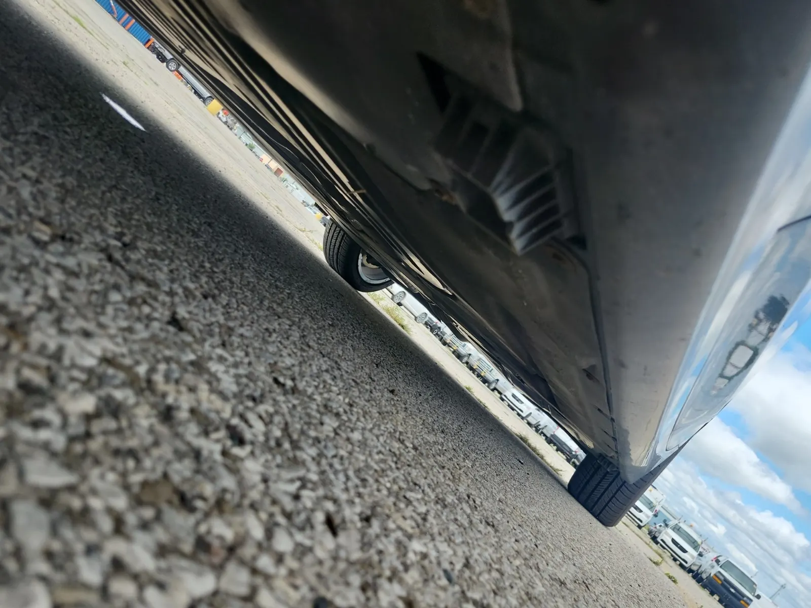 Undercarriage - Driver Photo
