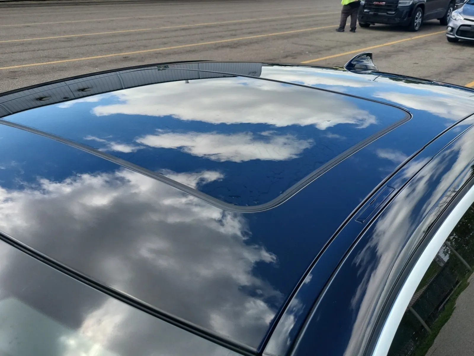 Exterior Roof Photo