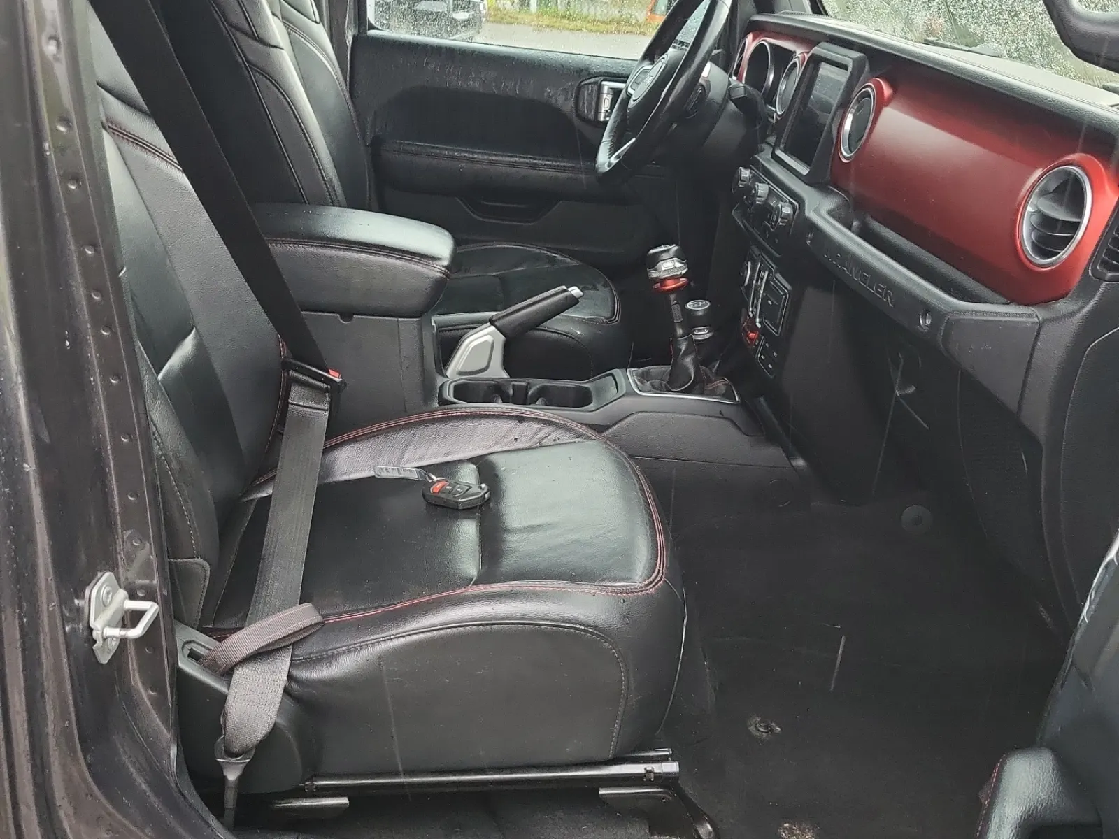 Right Side Interior Photo