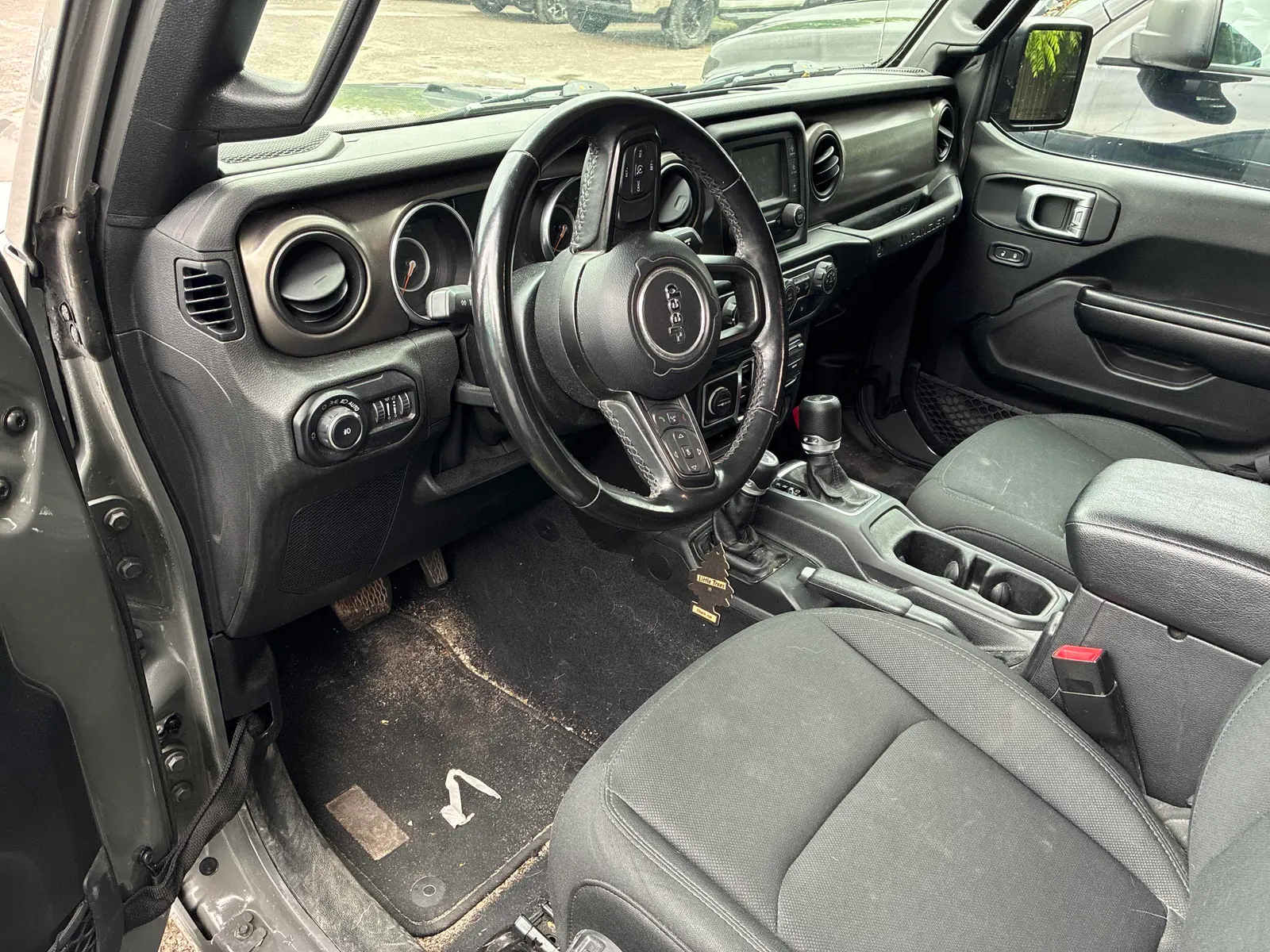 Interior driver side