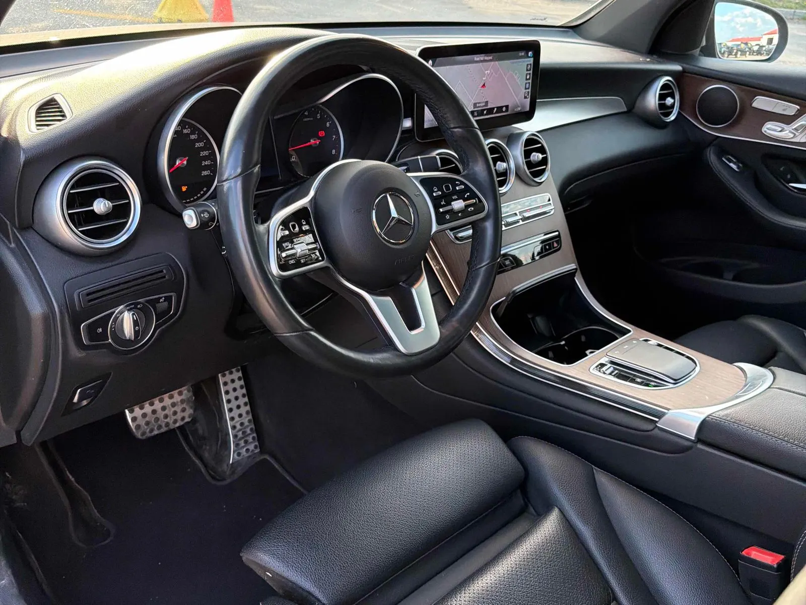 Interior driver side