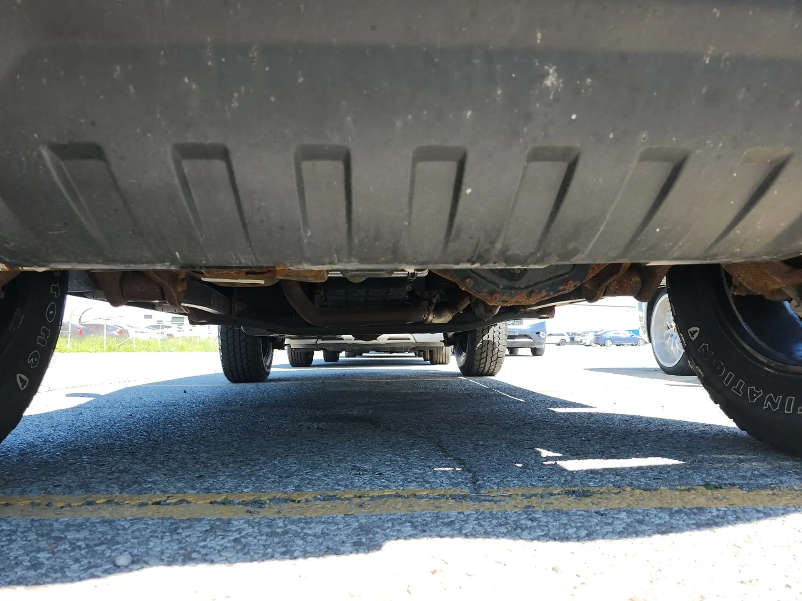 Undercarriage - Front Photo
