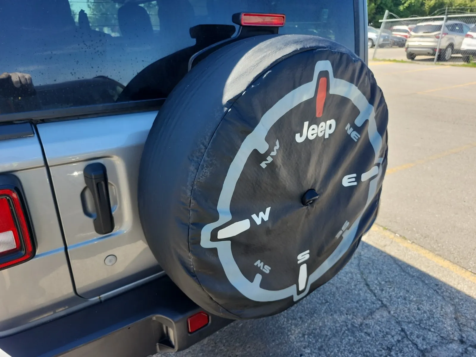 Spare Tire & Wheel Photo