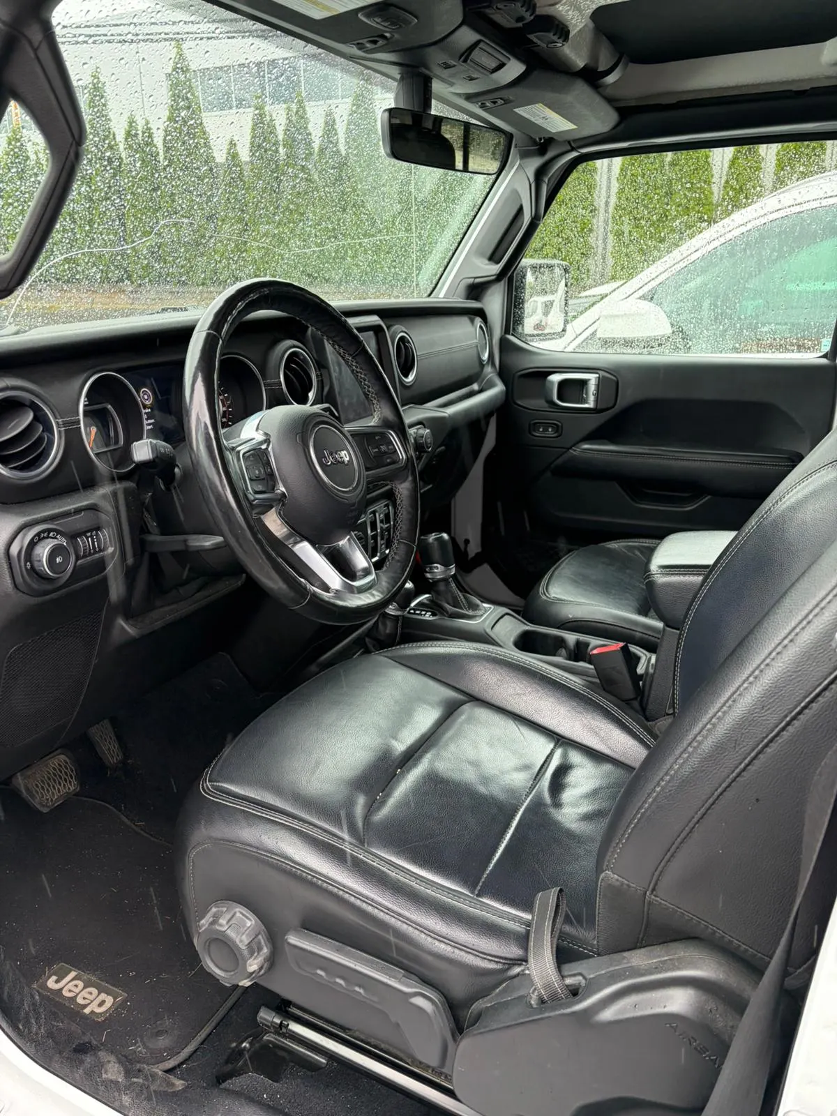 Interior driver side