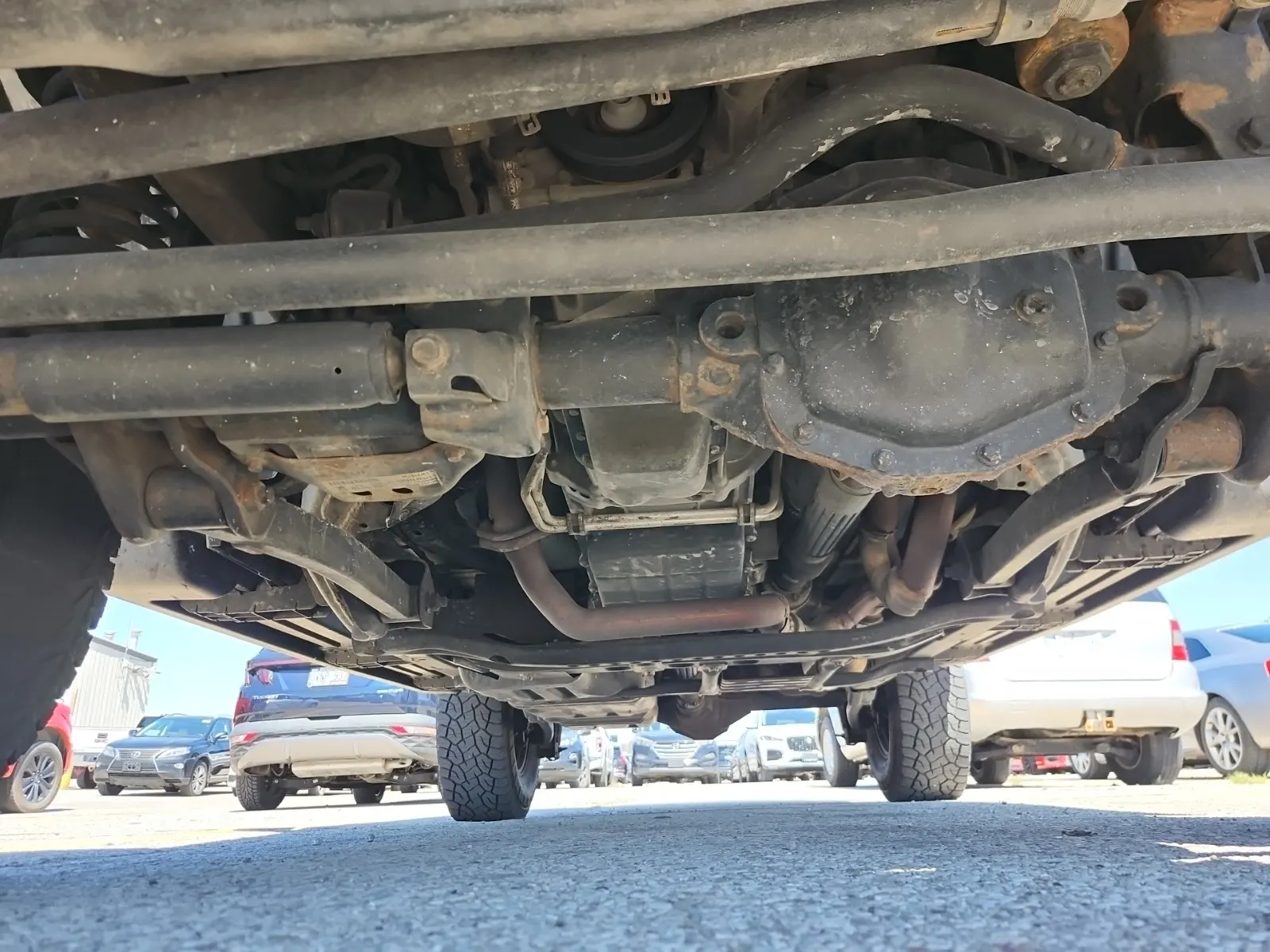 Undercarriage - Front Photo