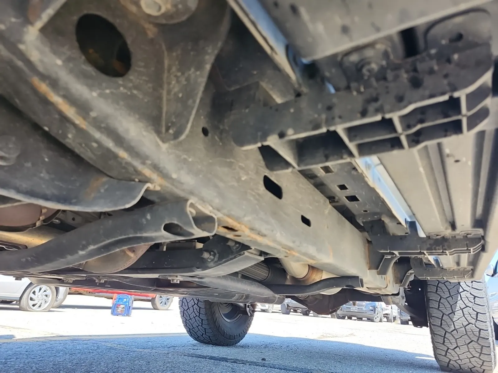 Undercarriage - Driver Photo