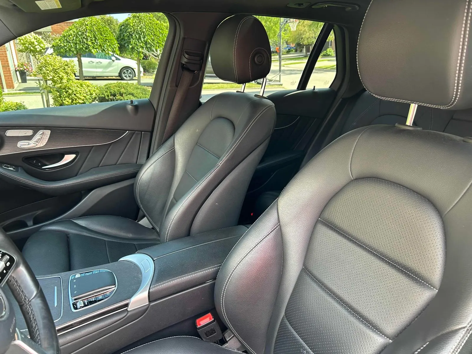 Interior driver side