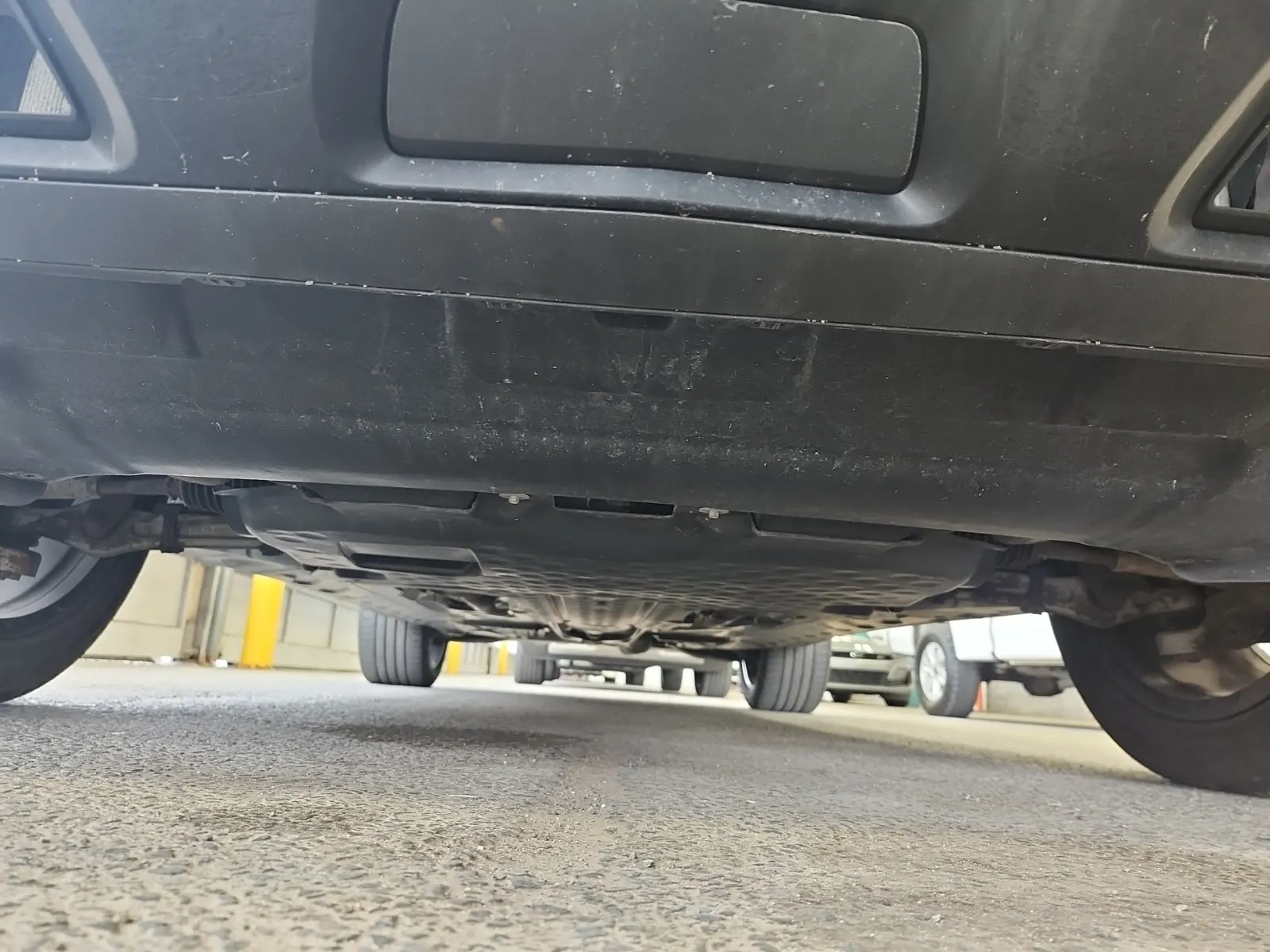 Undercarriage - Front Photo