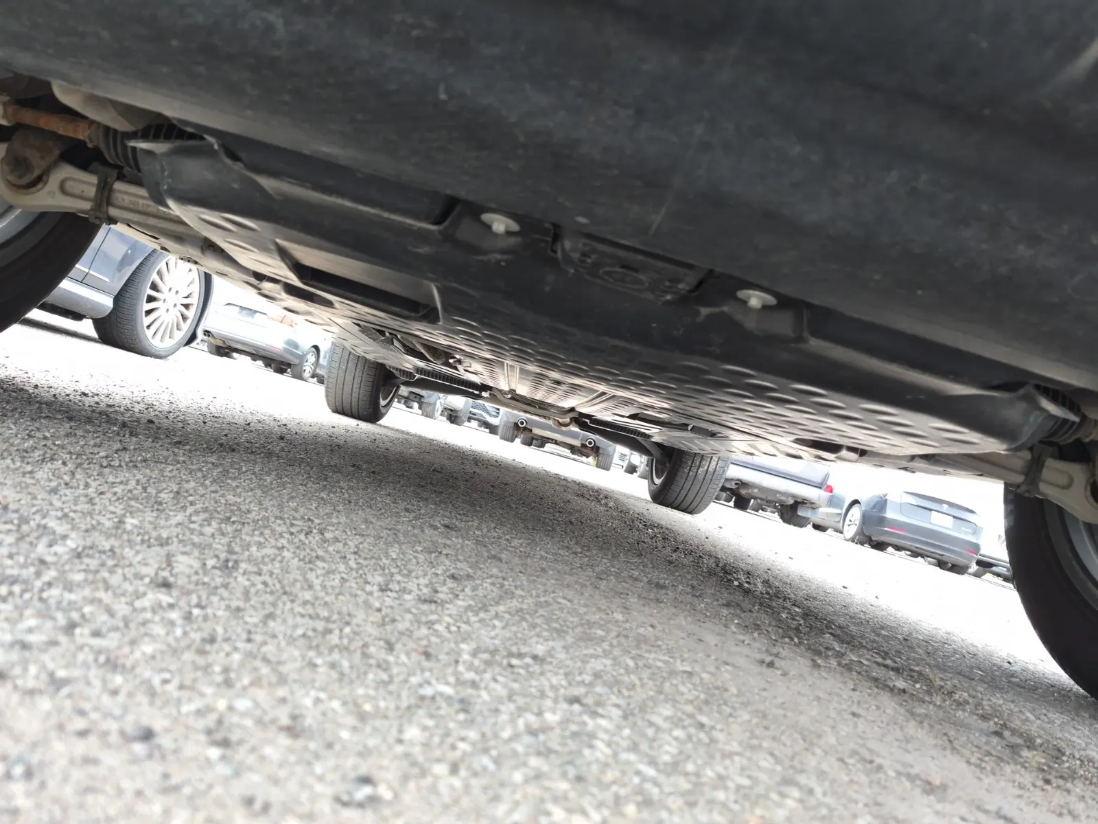 Undercarriage - Front Photo