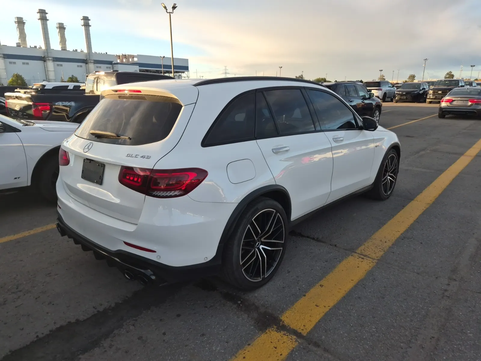Passenger Rear 3/4 Photo