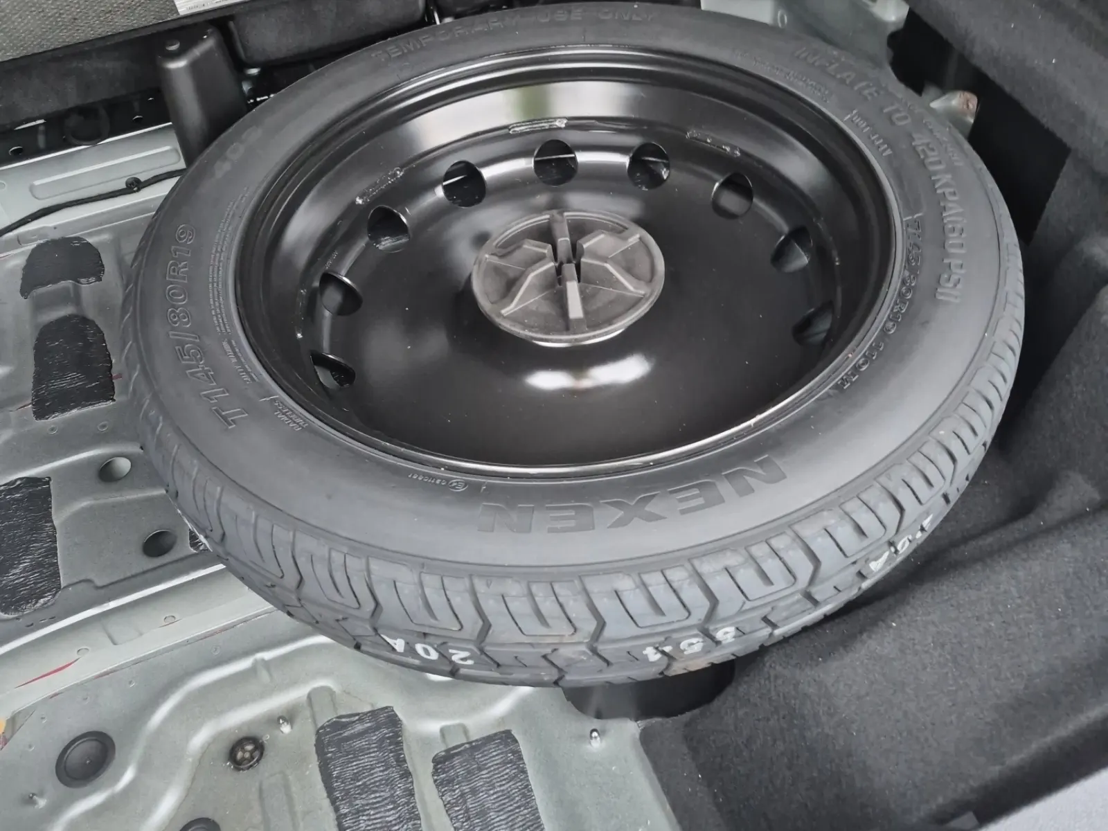 Spare Tire & Wheel Photo