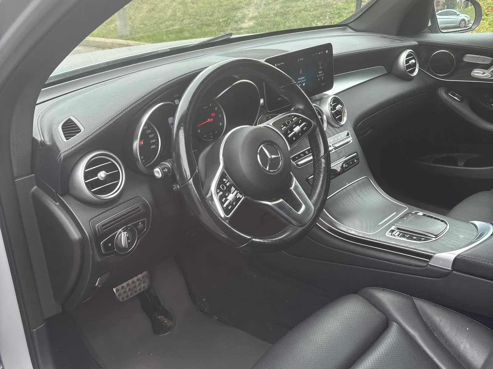 Interior driver side